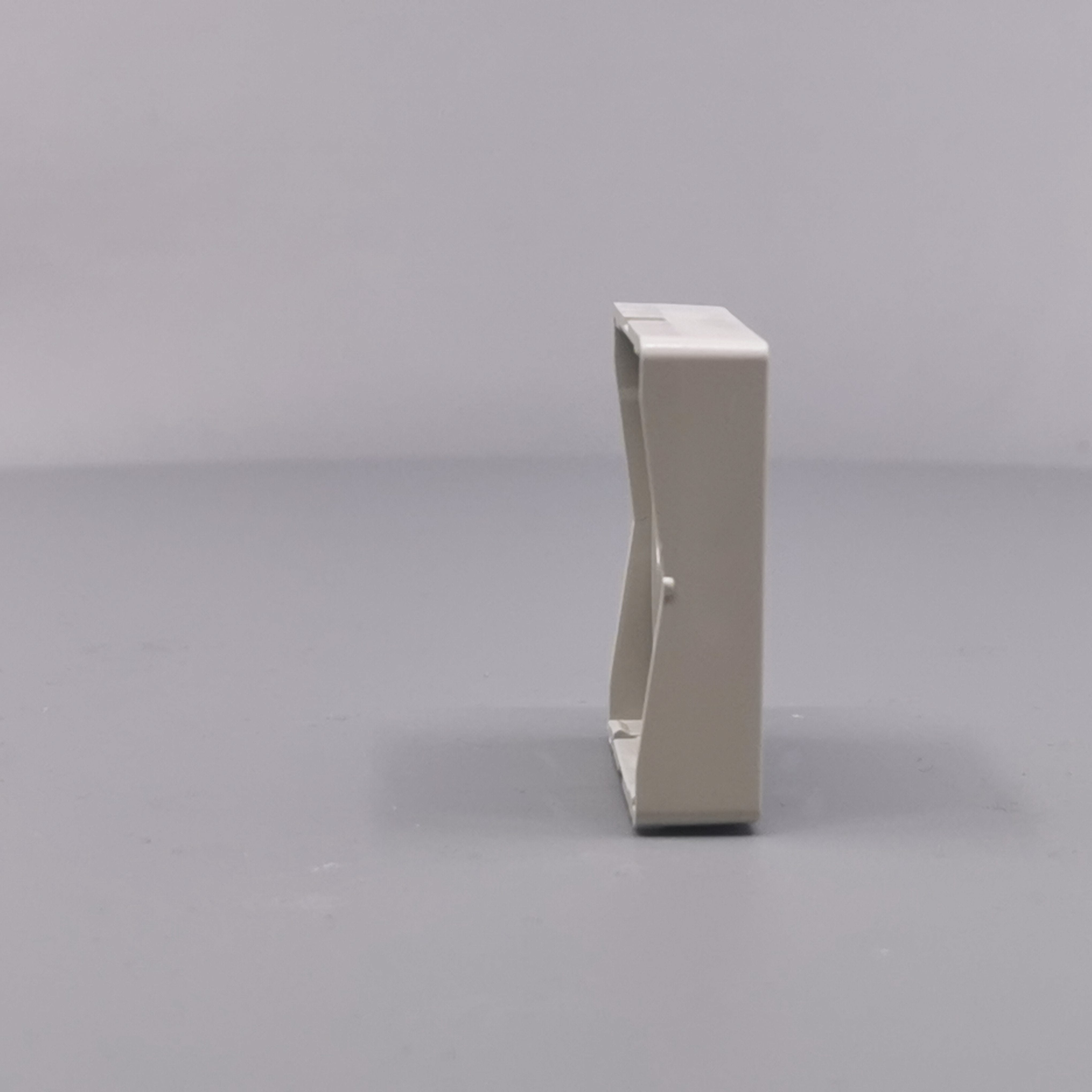 Afdækning for stikkontakt 1 modul gl model lysegrå