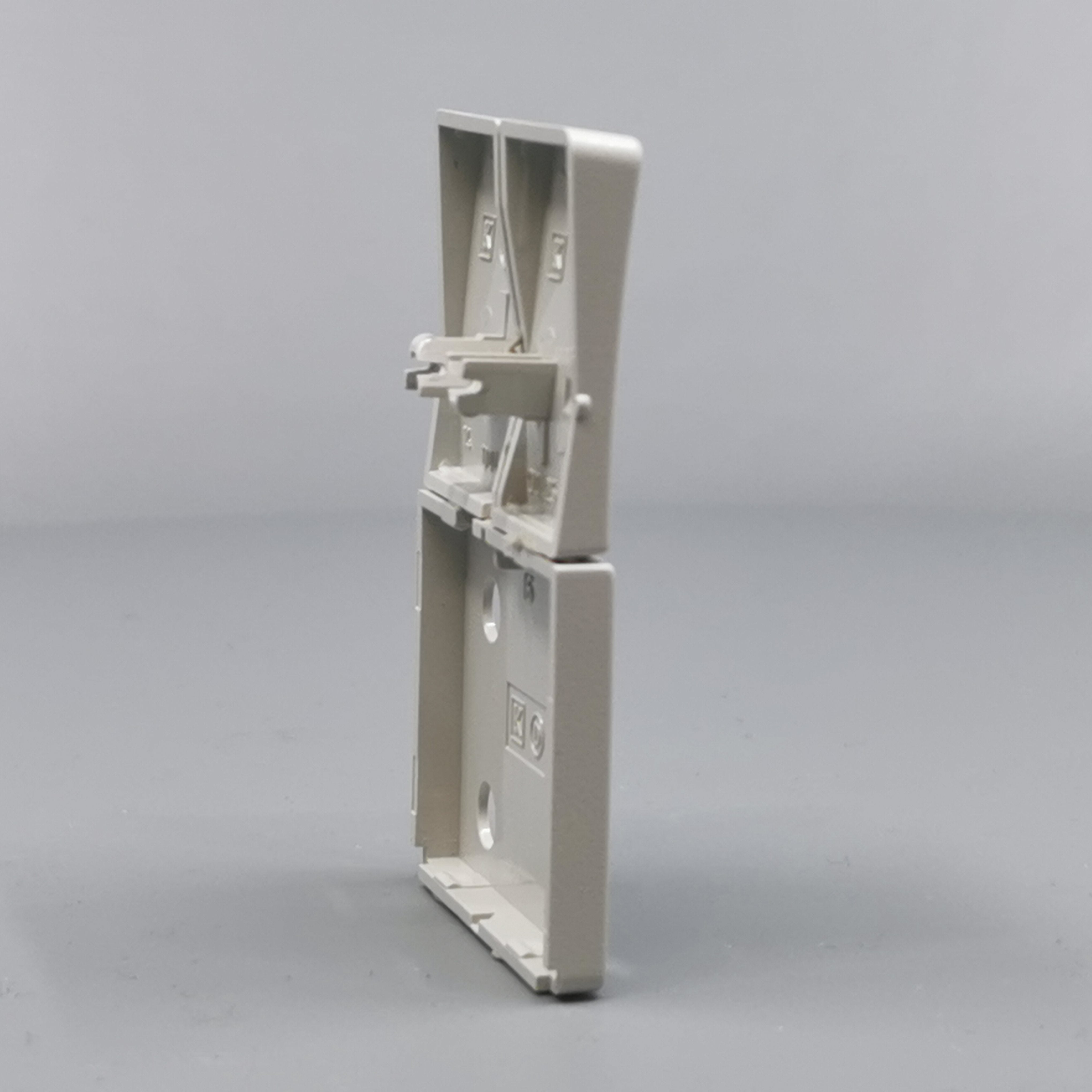 Fuga Tangent dobb stikkontakt lysegrå