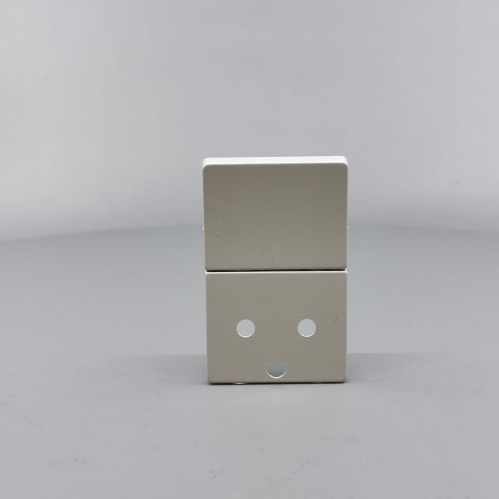 Fuga Tangent stikkontakt med jord lysegrå