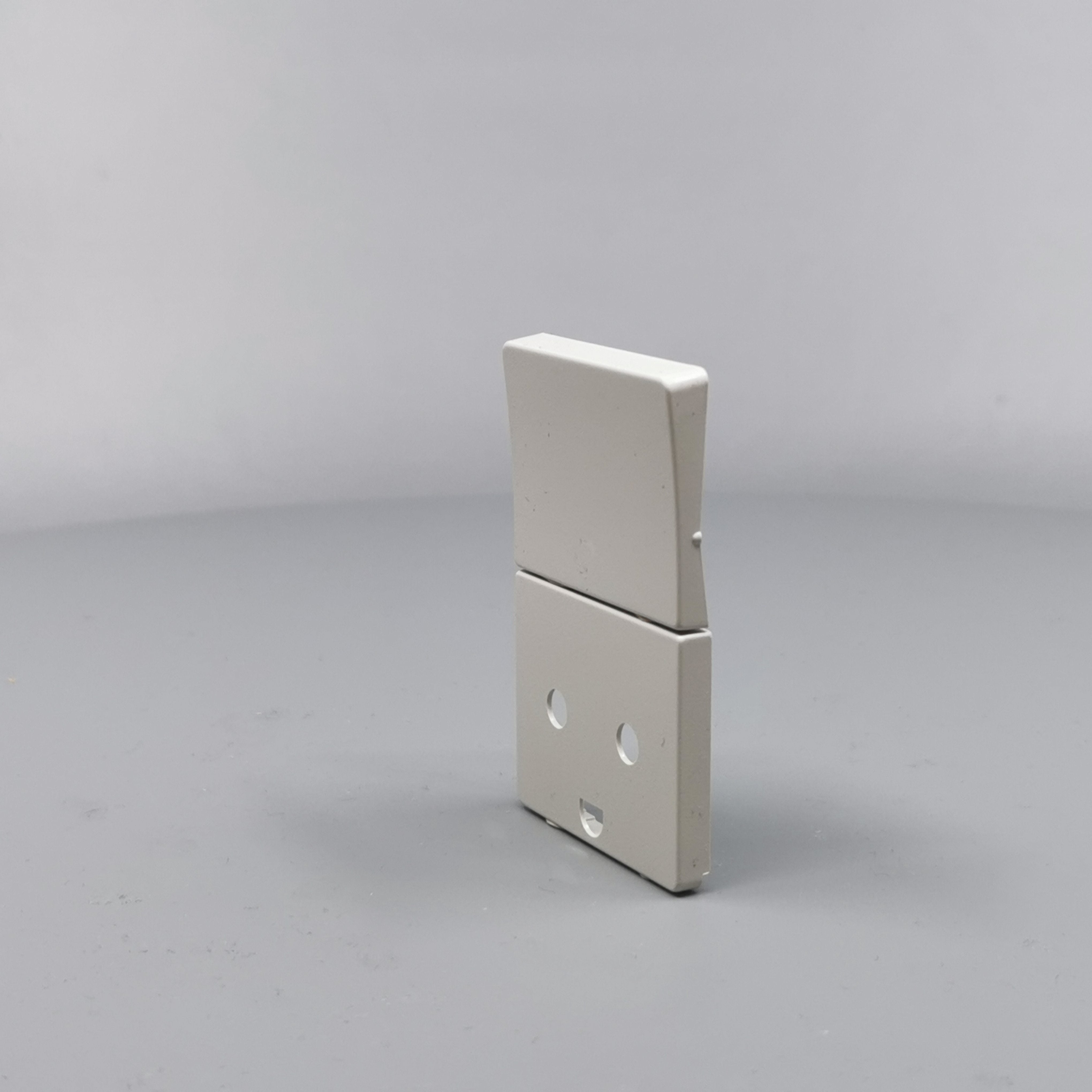 Fuga Tangent stikkontakt med jord lysegrå