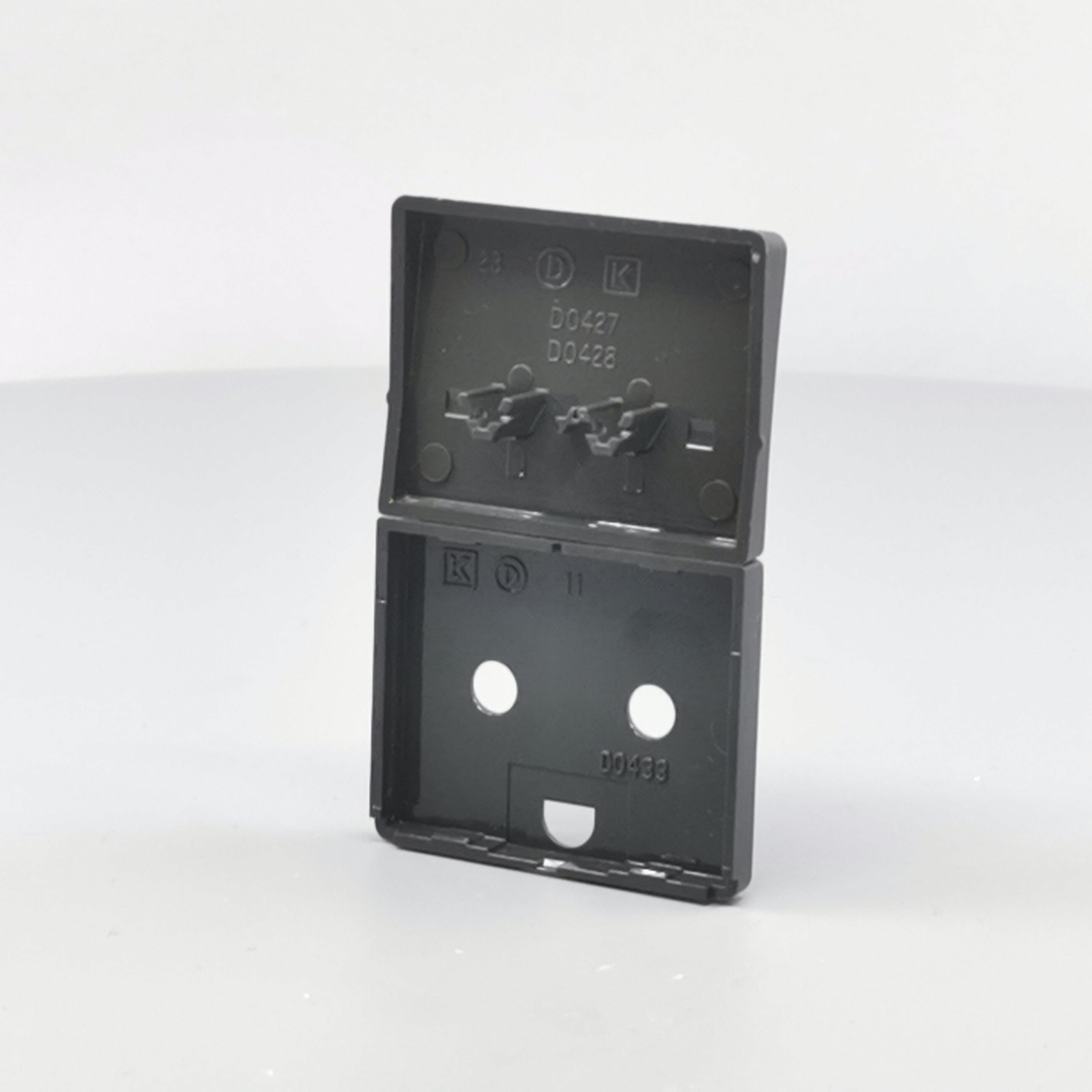 Fuga Tangent stikkontakt med jord koksgrå