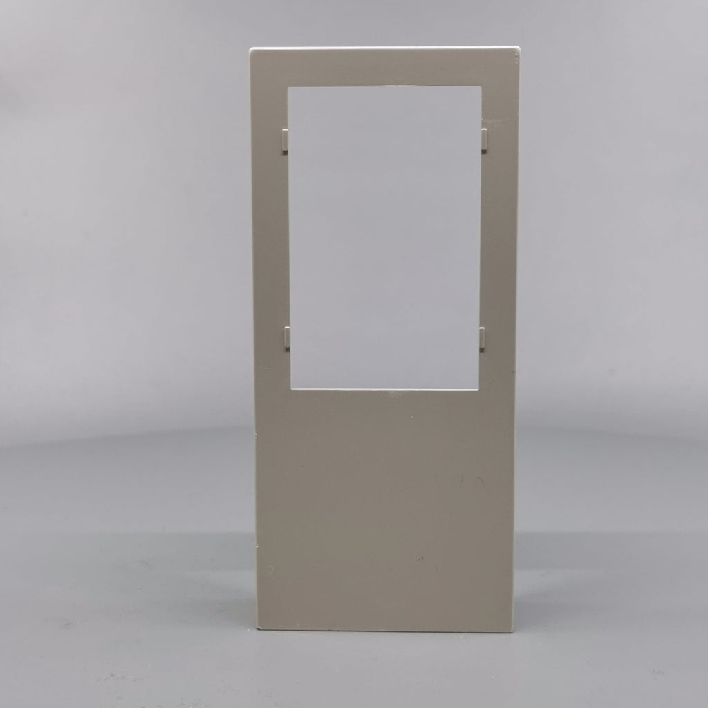 Fuga Dæksel for panelunderlag 1½ modul lysegrå