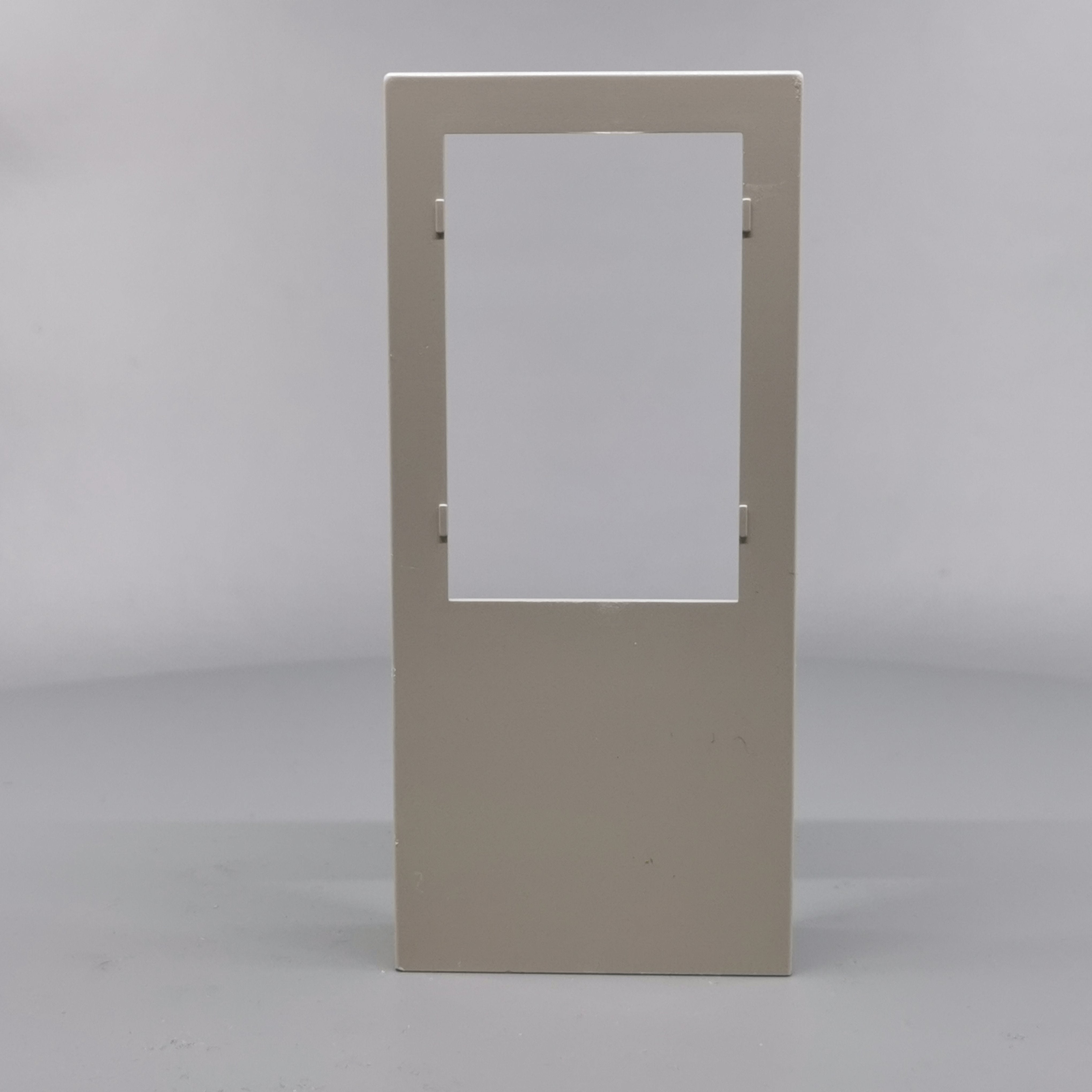 Fuga Dæksel for panelunderlag 1½ modul lysegrå