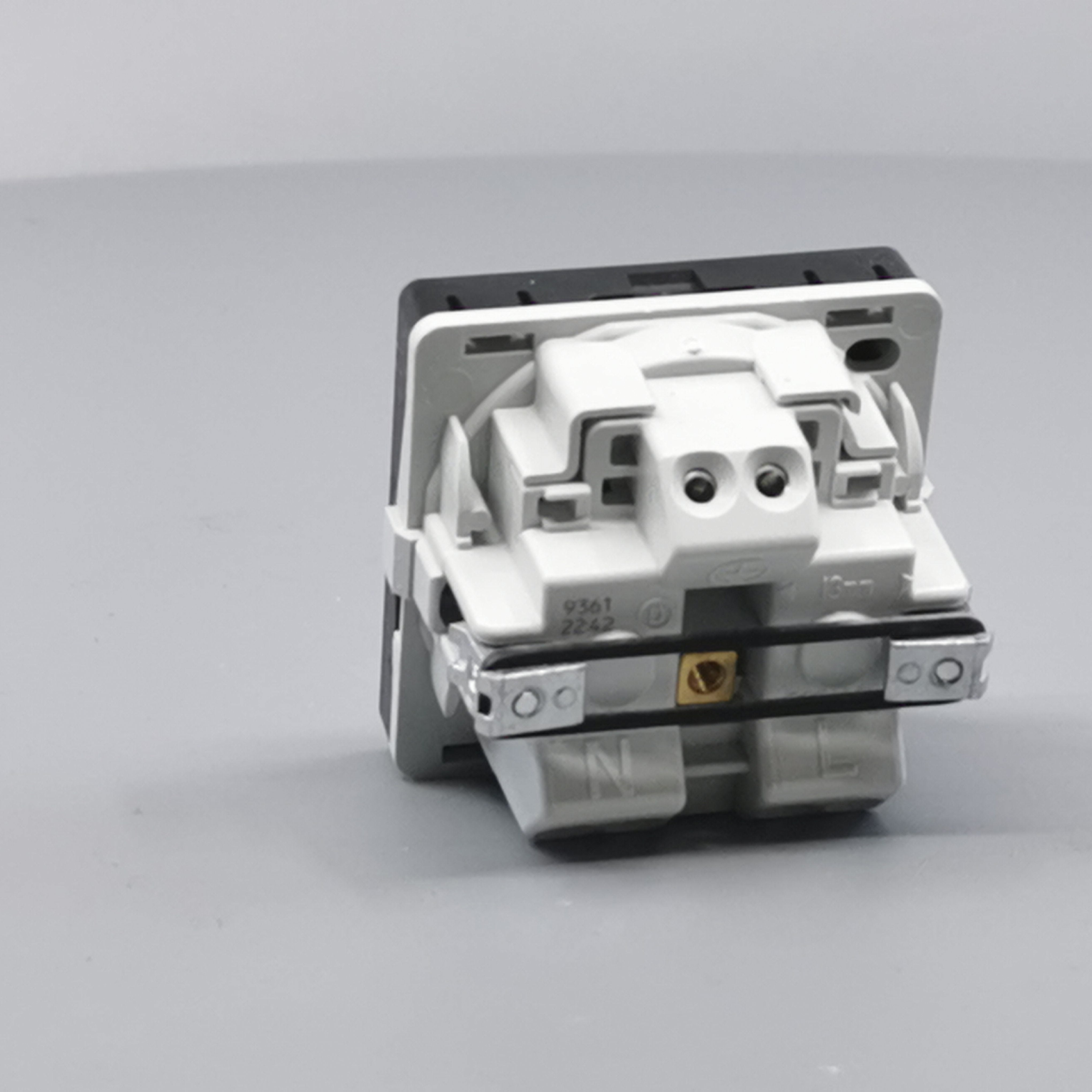 LK Fuga stikkontakt 1 modul m LED -lampe koksgrå