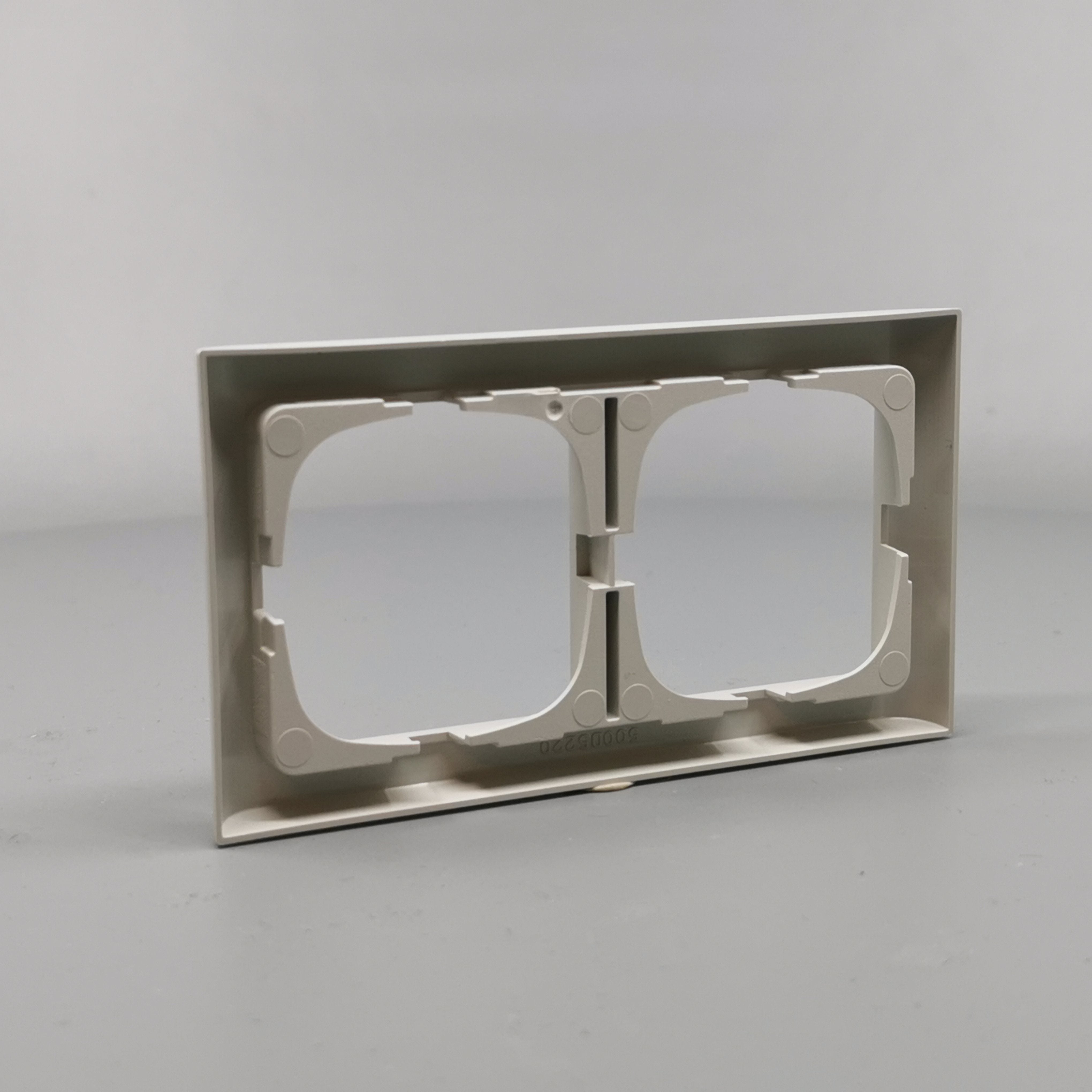 LK Fuga ramme Softline 63 2m vandret - lysegrå