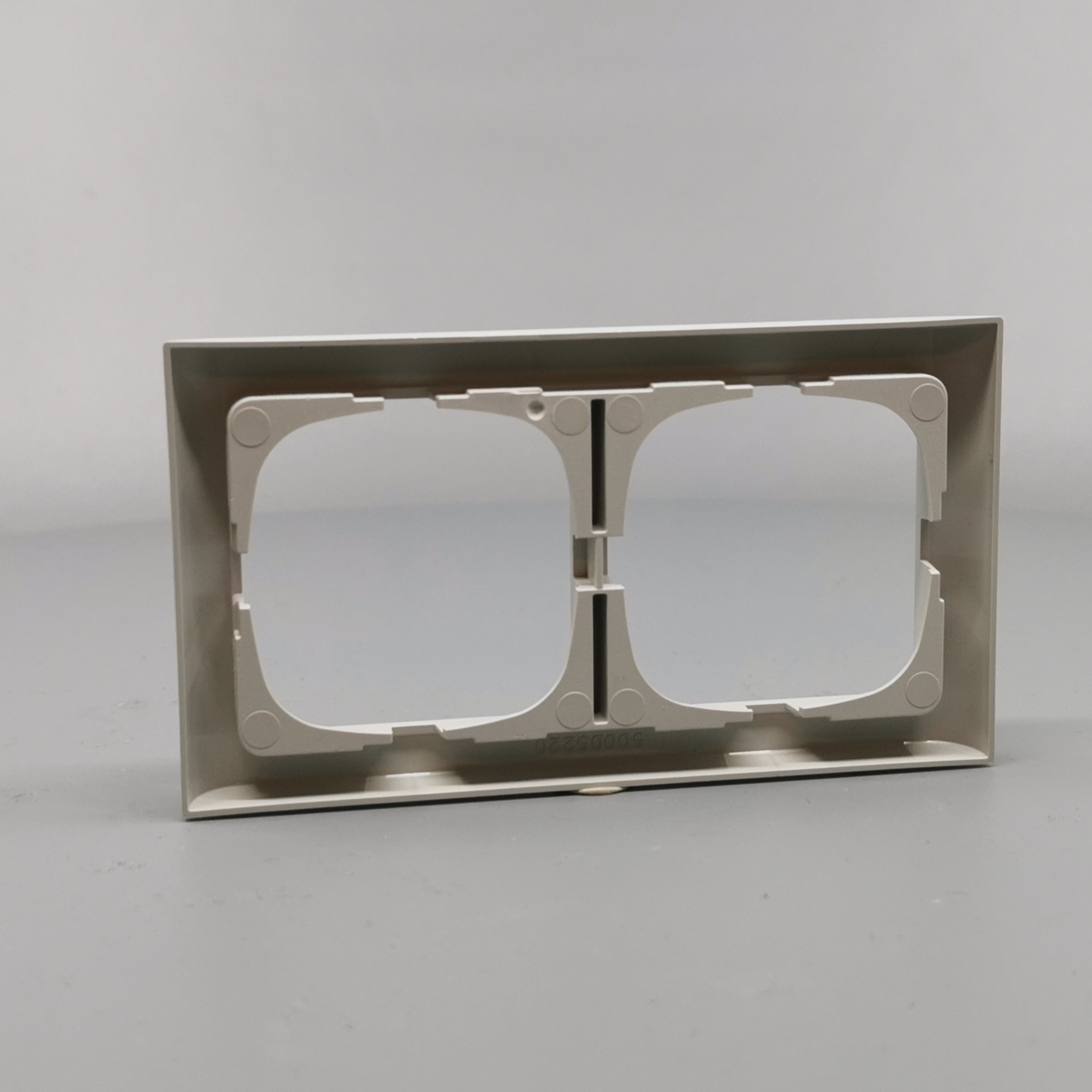 LK Fuga ramme Softline 63 2m vandret - lysegrå