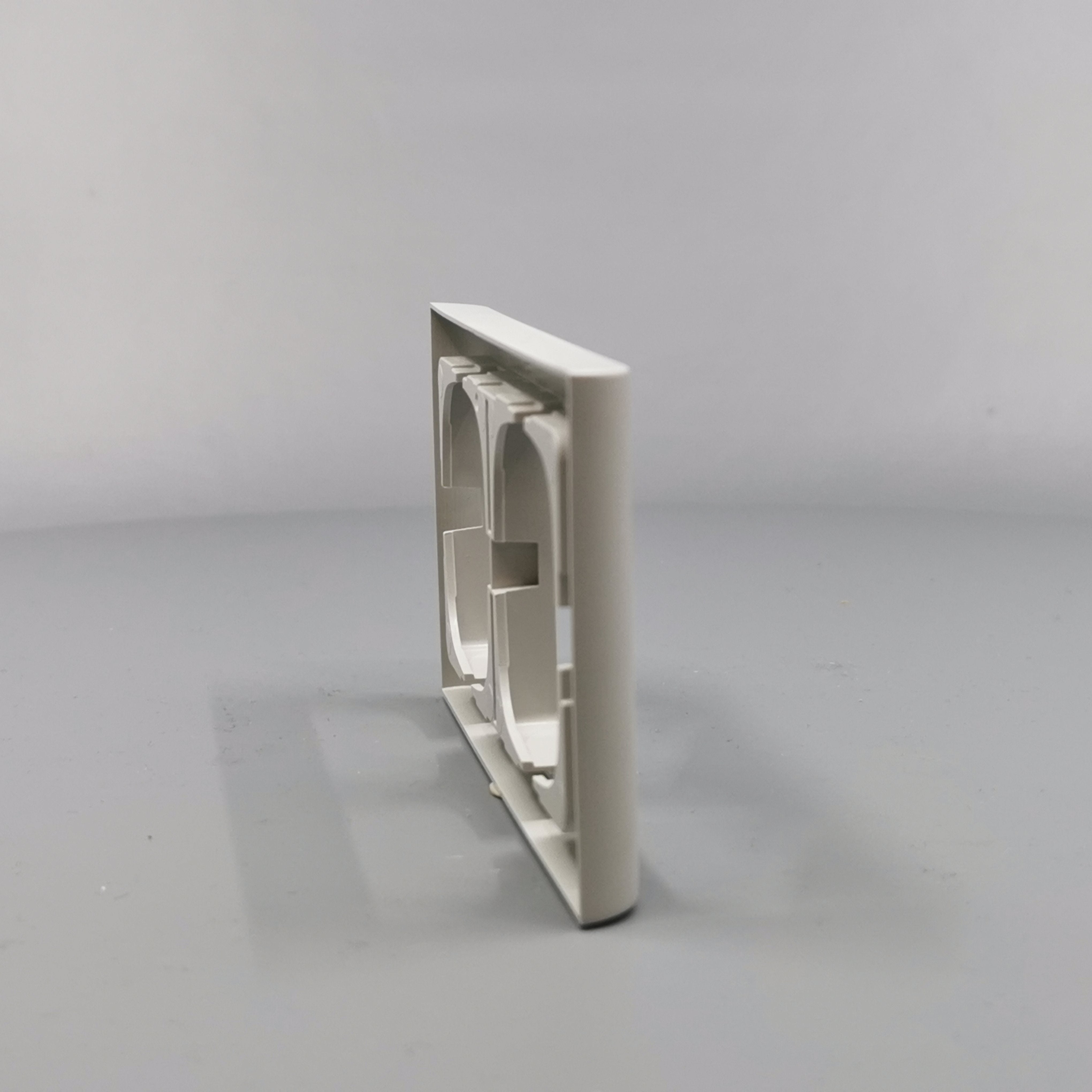 LK Fuga ramme Softline 63 2m vandret - lysegrå