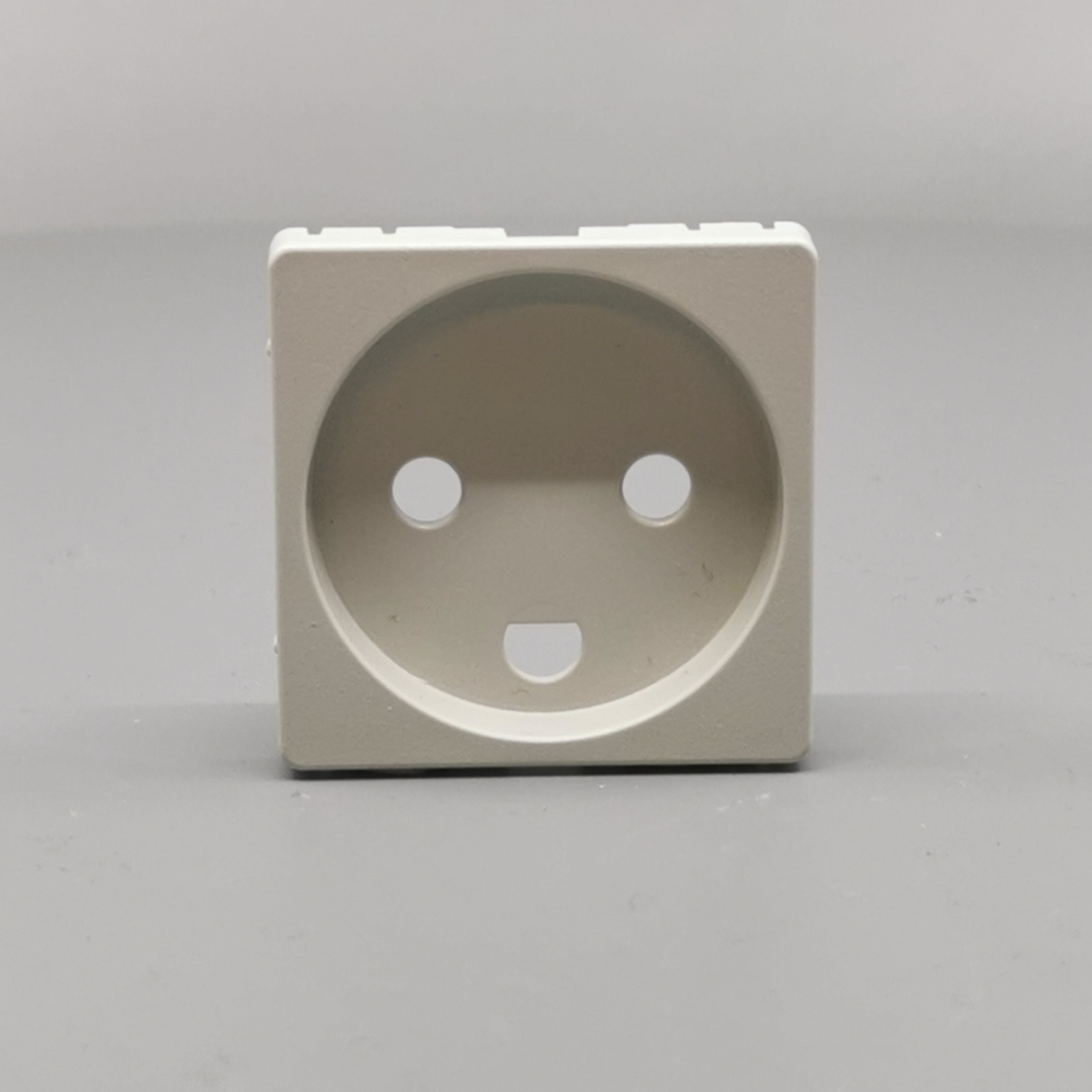 Fuga Afdækning for stikkontakt 1 modul lysegrå