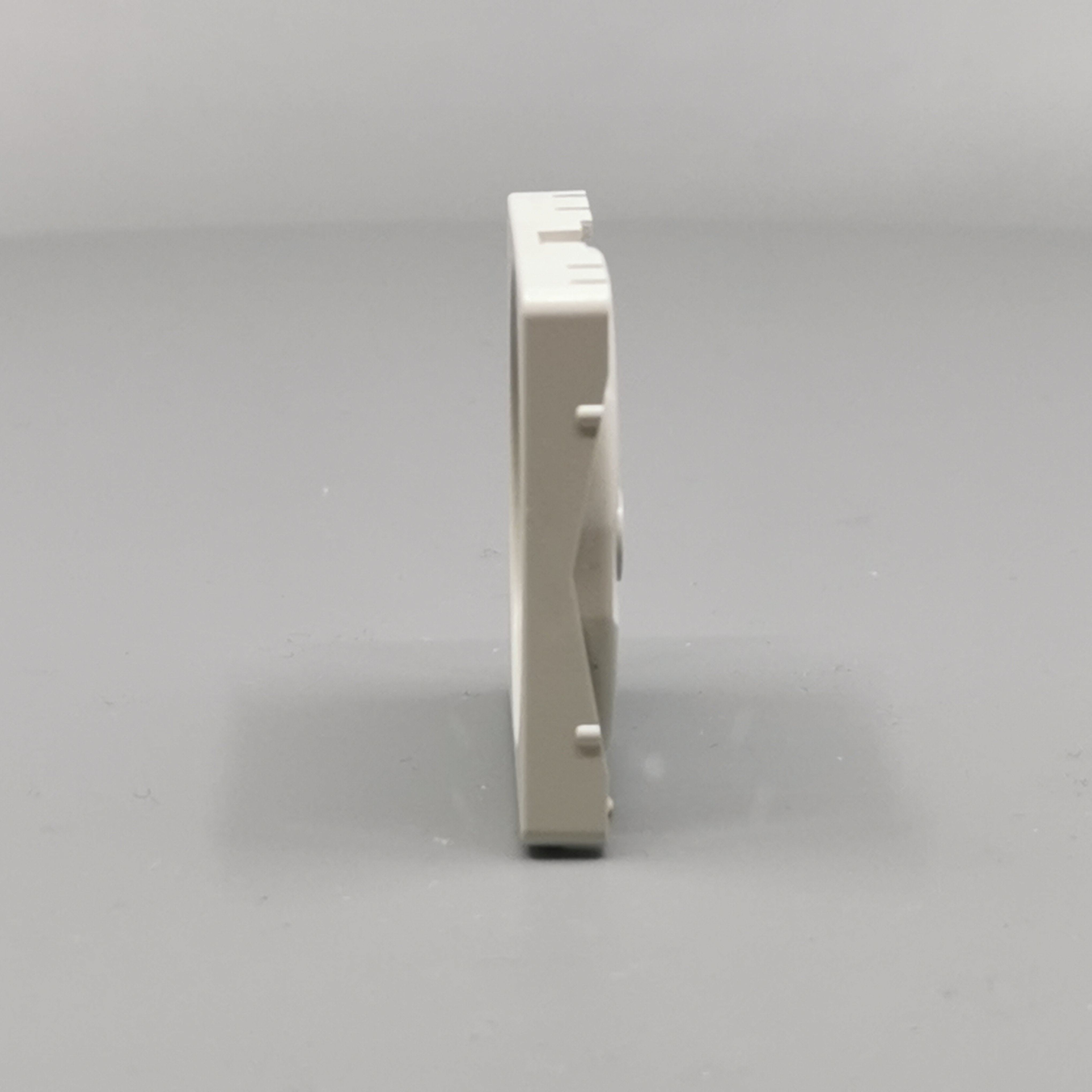 Fuga Afdækning for stikkontakt 1 modul lysegrå