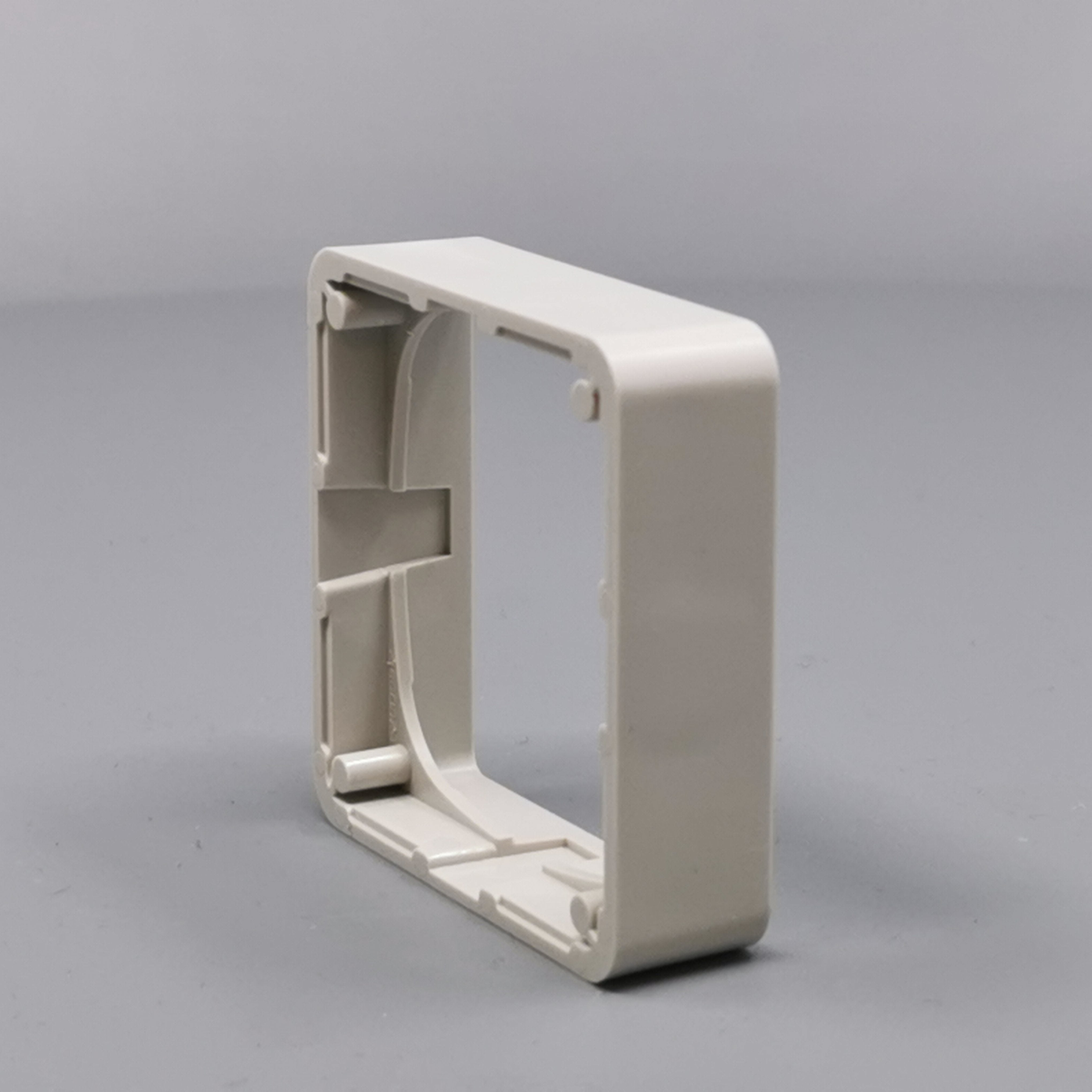 LK Fuga ramme Baseline 50 1m 14mm høj - lysegrå