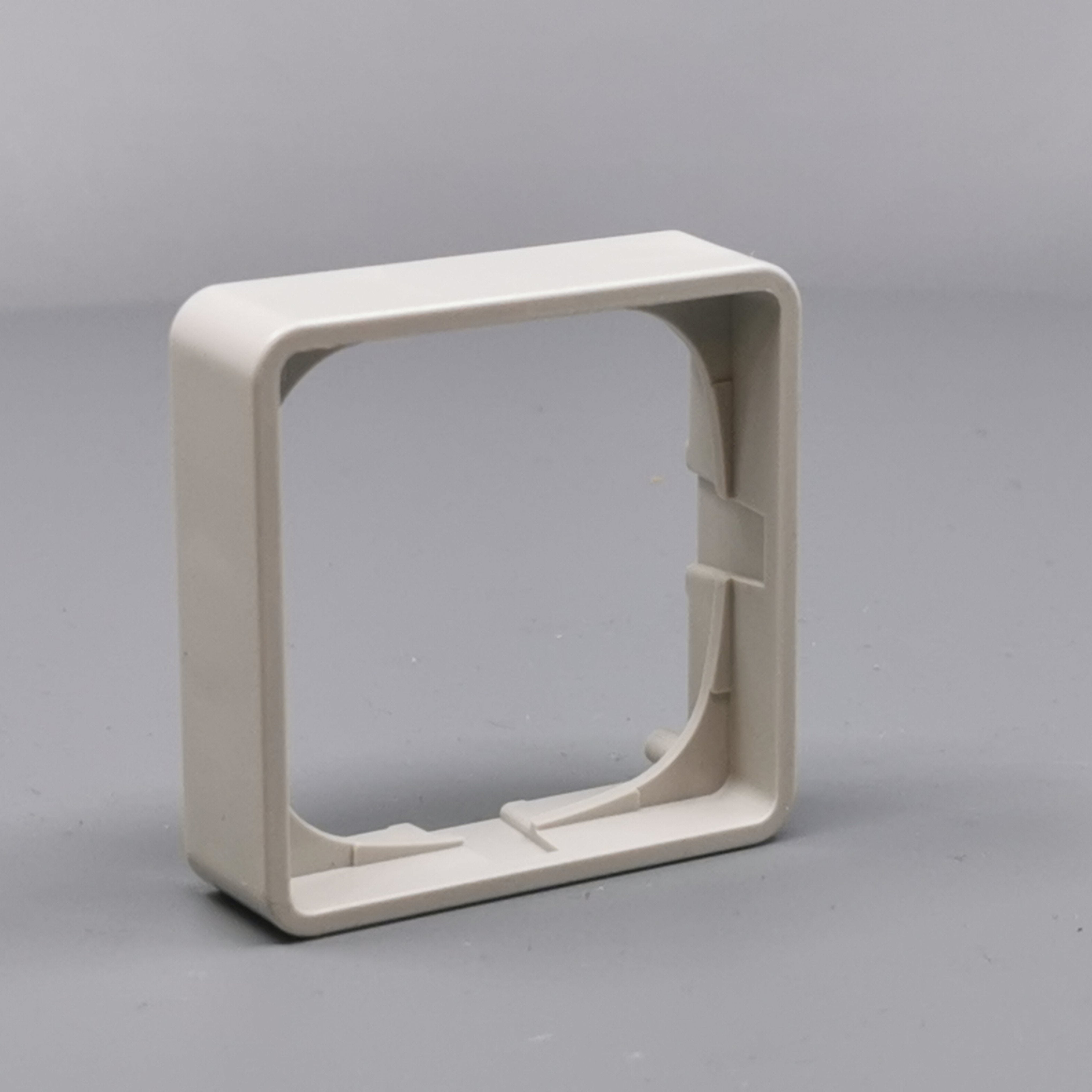 LK Fuga ramme Baseline 50 1m 14mm høj - lysegrå