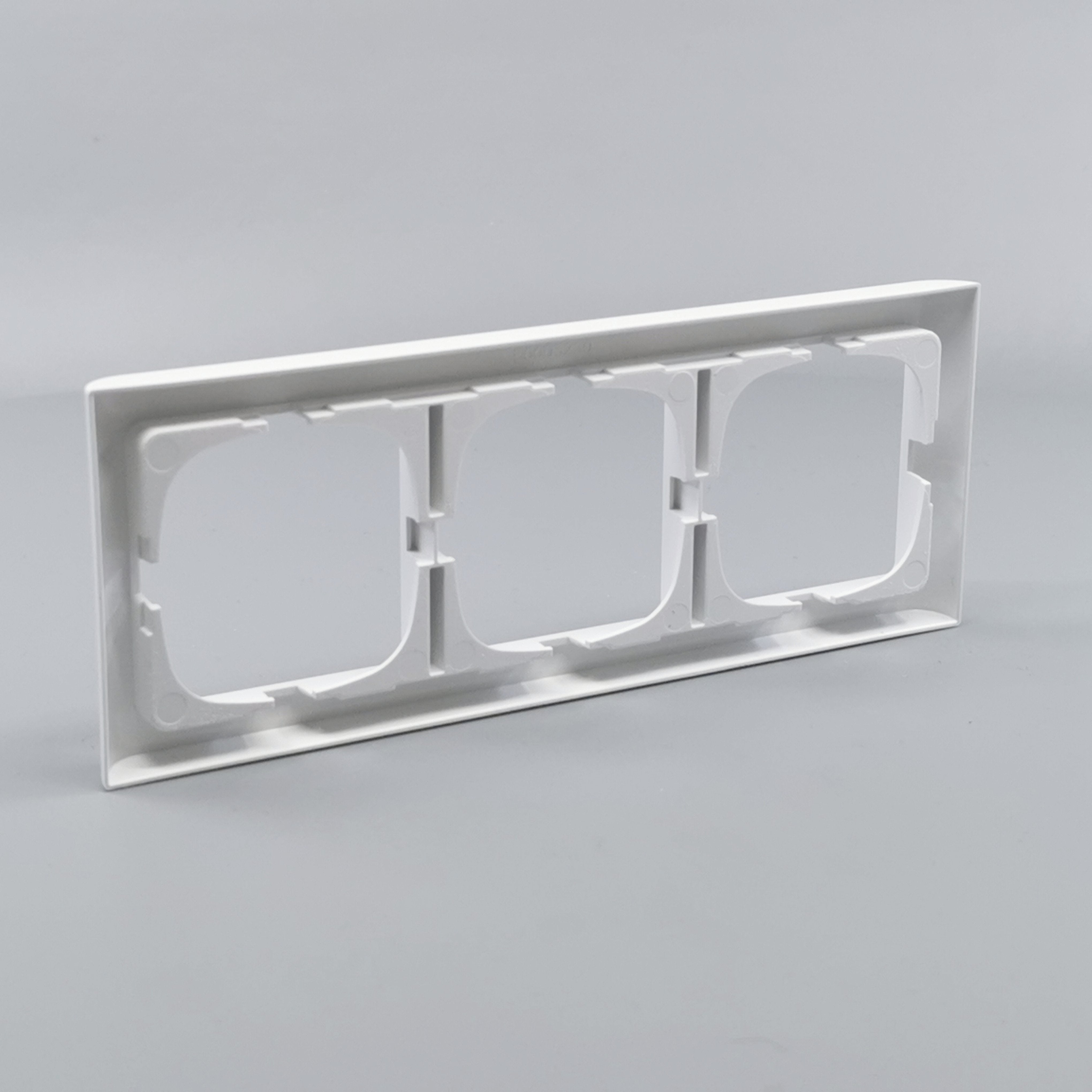 LK Fuga ramme Softline 63 3m vandret - hvid