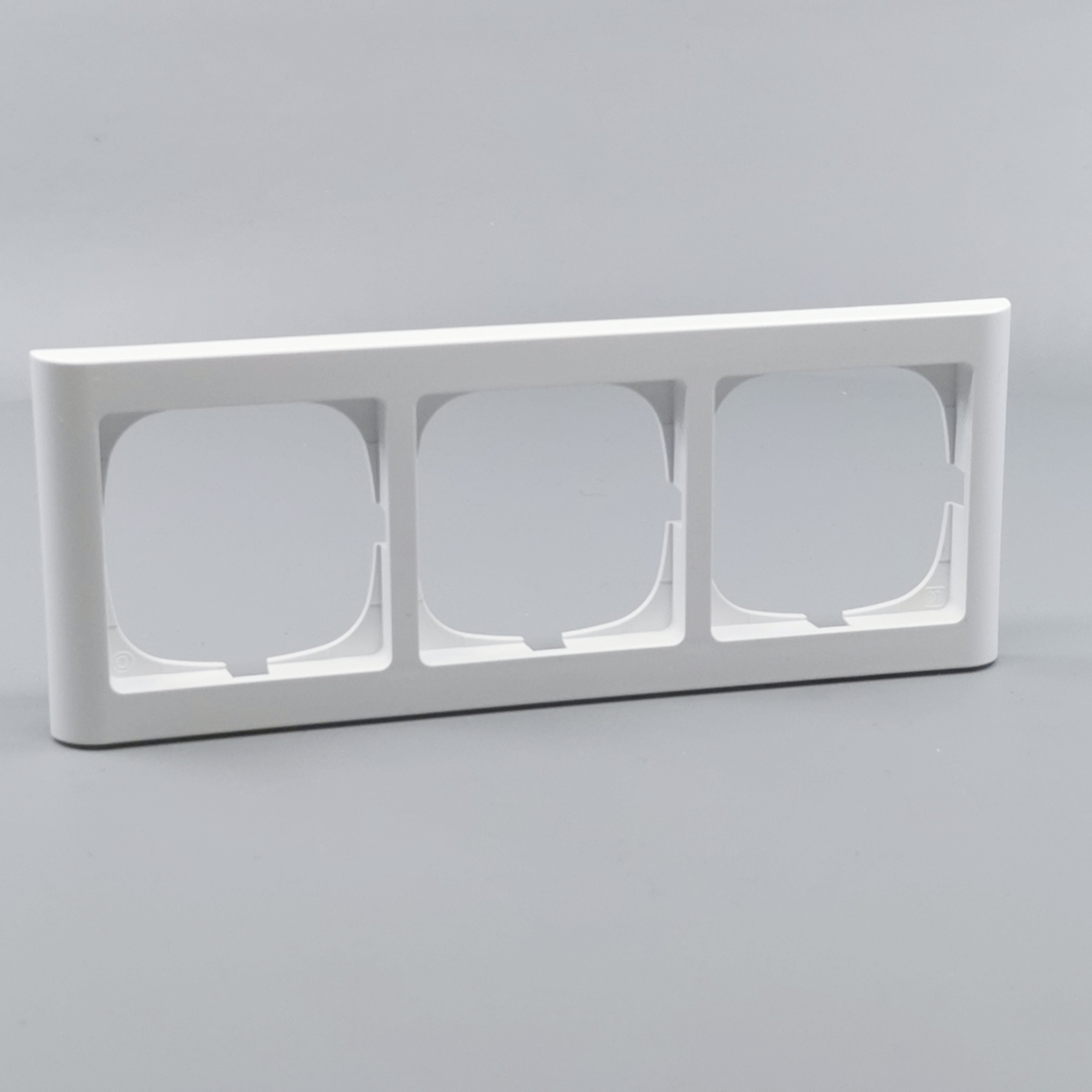 LK Fuga ramme Softline 63 3m vandret - hvid