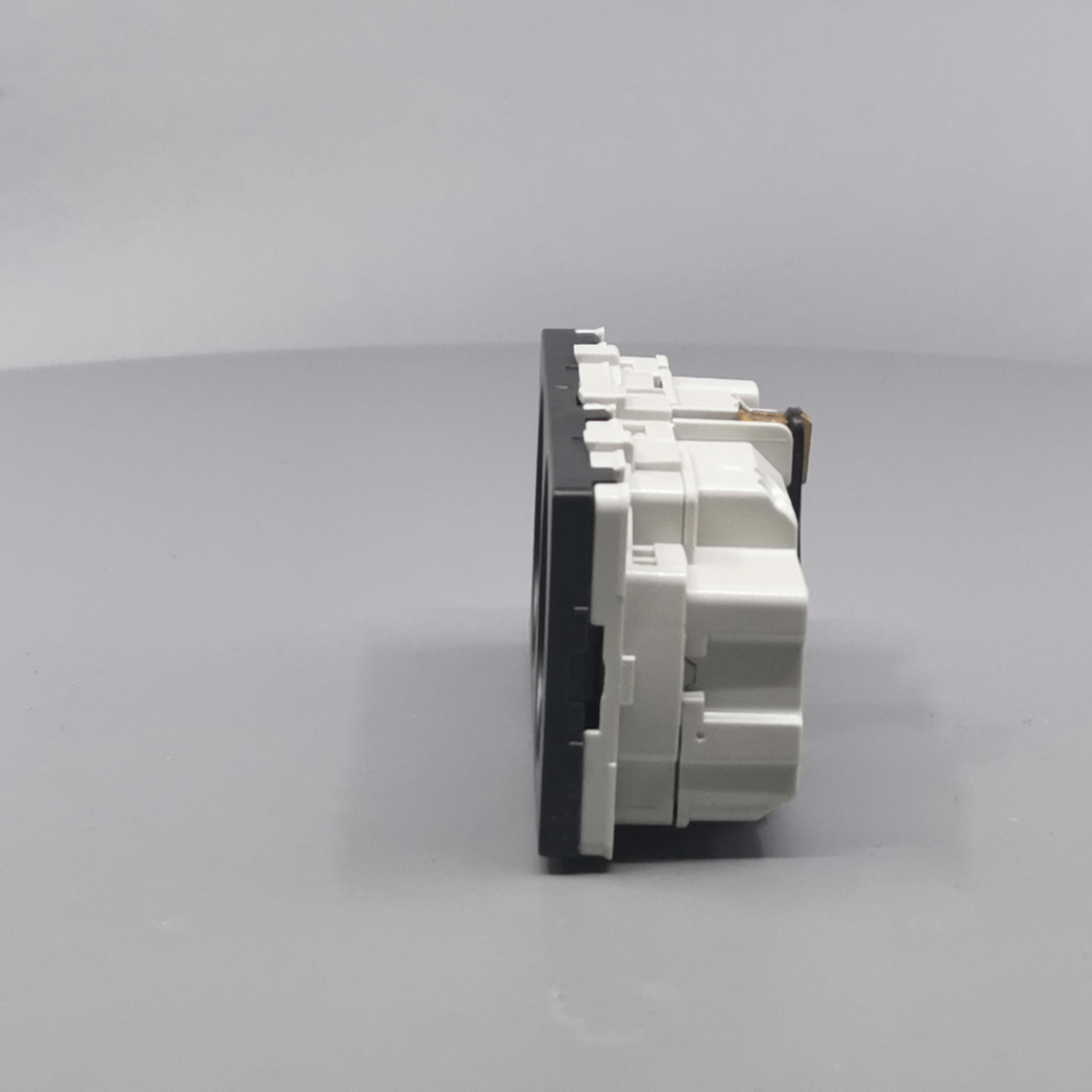 Stikkontakt 2 modul 2 tænd. 2-pol m. jord koksgrå