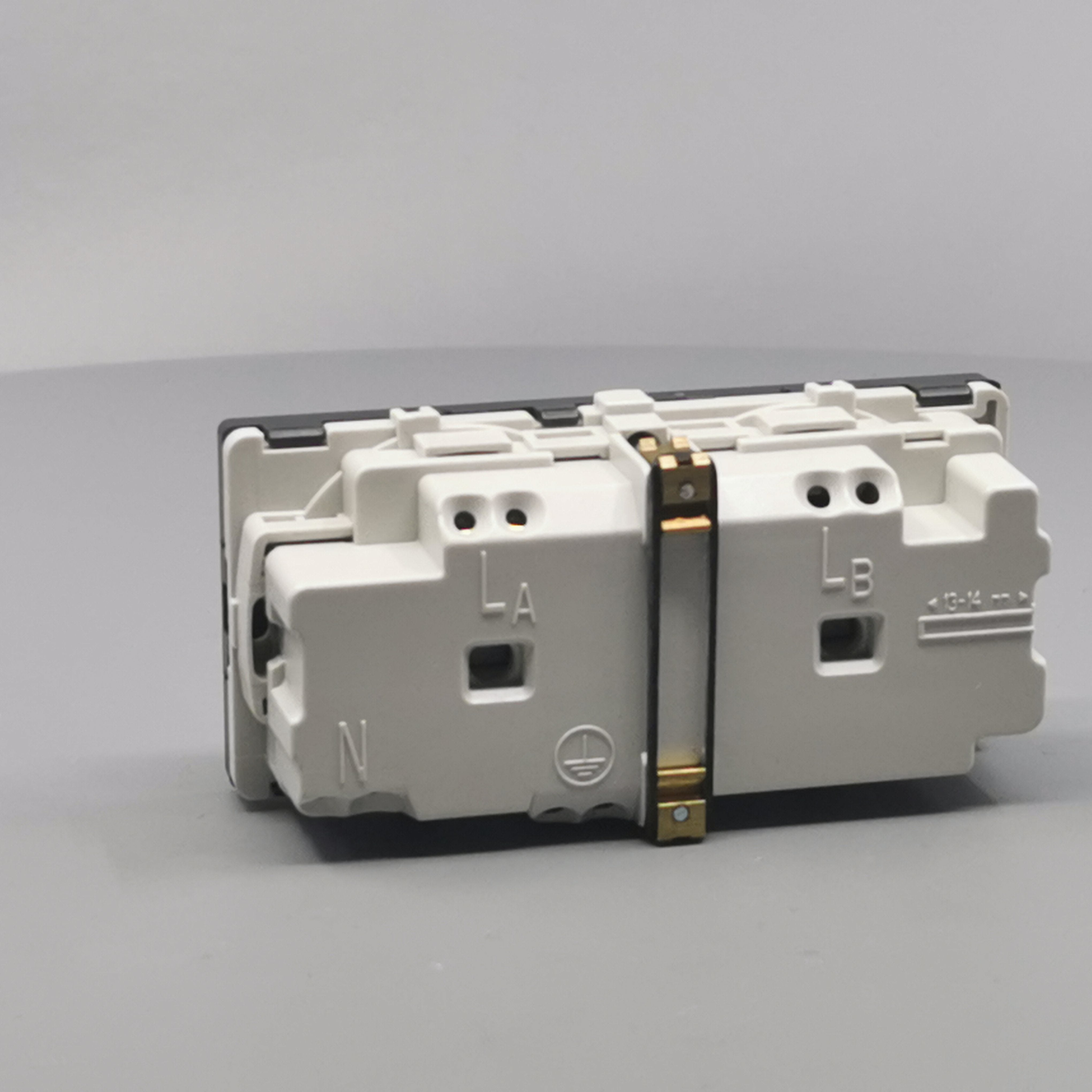 Stikkontakt EDB 2 modul 2-pol med jord koksgrå