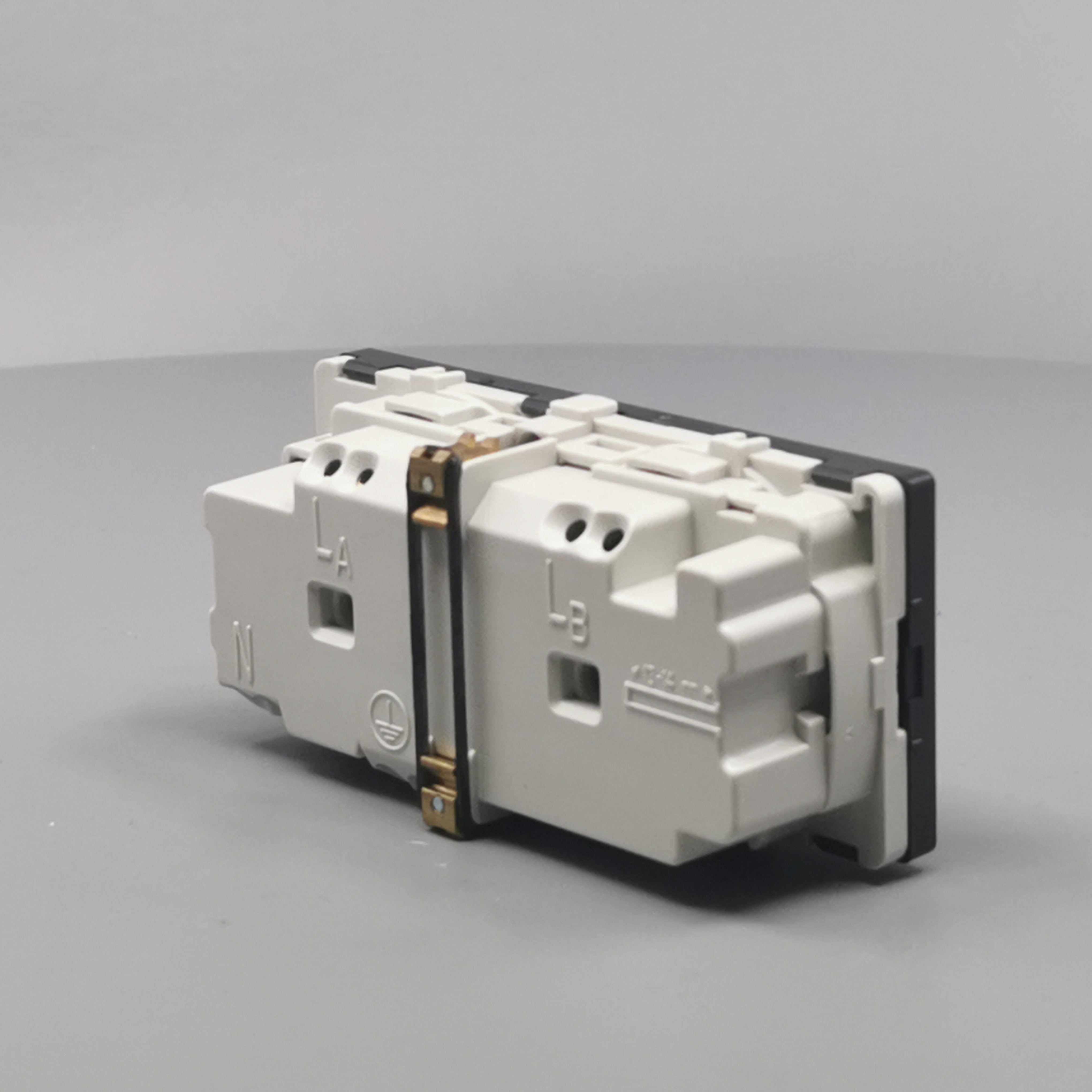 Stikkontakt EDB 2 modul 2-pol med jord koksgrå