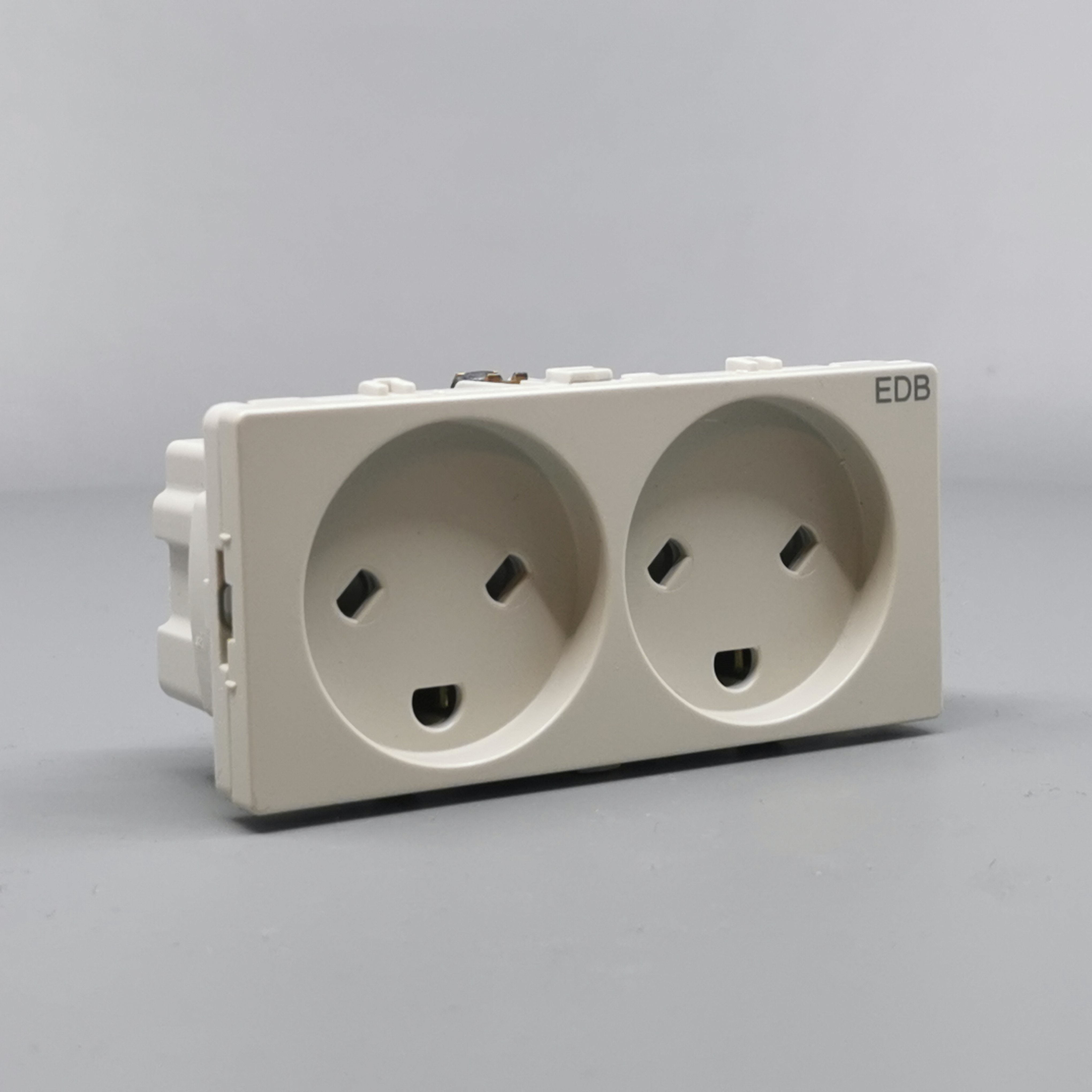 Stikkontakt EDB 2 modul 2-pol med jord lysegrå