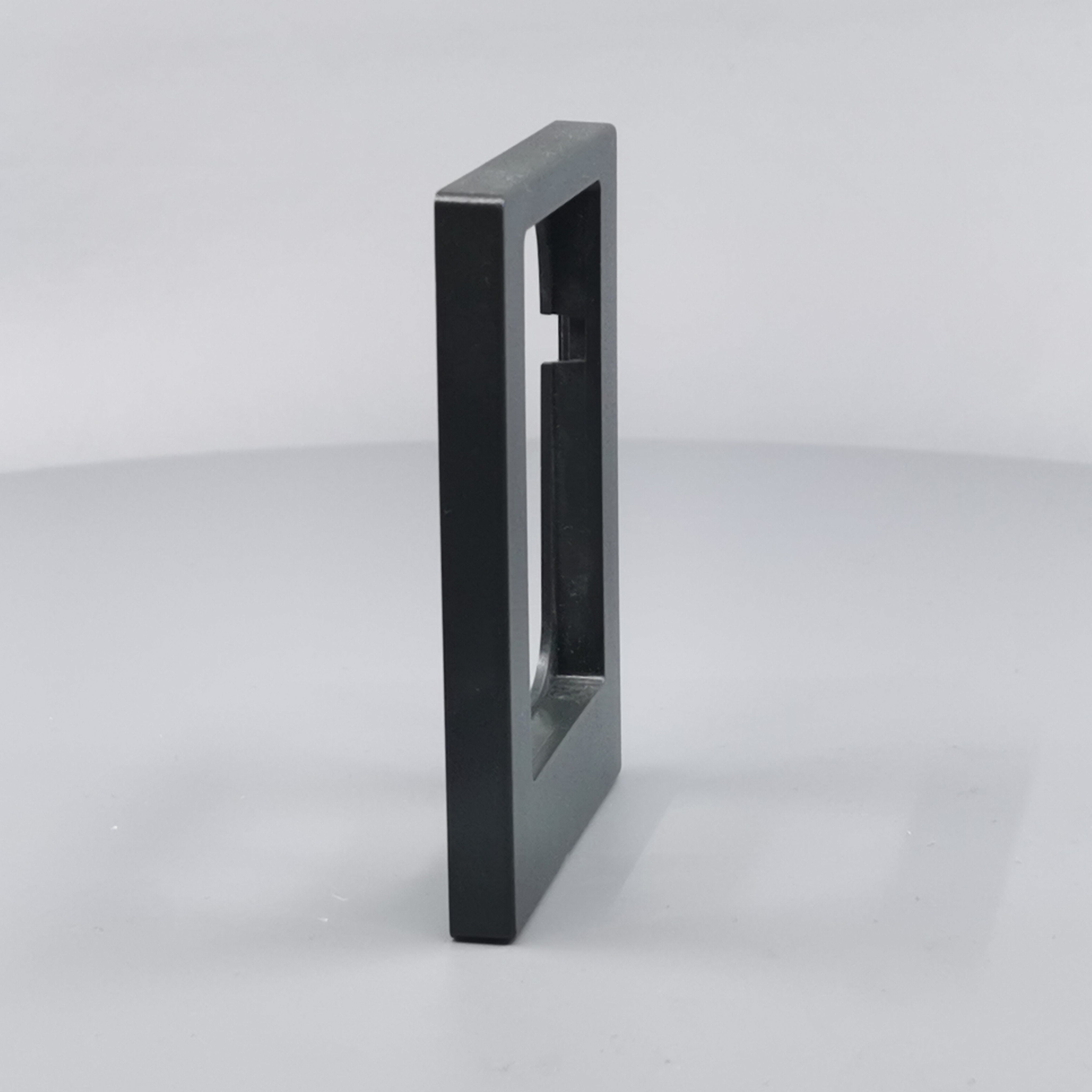 LK Fuga ramme Baseline 68 1½m asymmetrisk - koksgrå