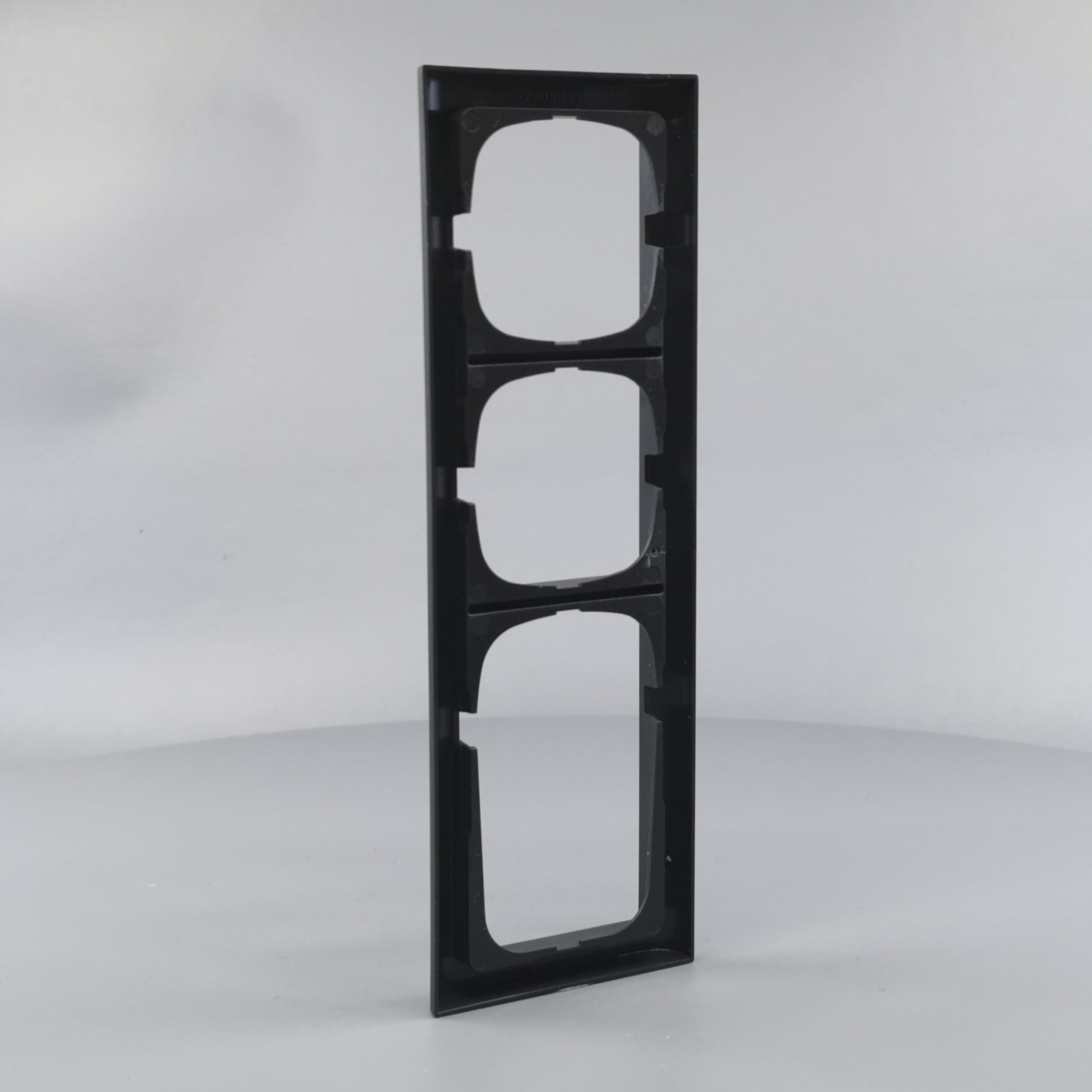 LK Fuga ramme Softline 63 3½m - koksgrå