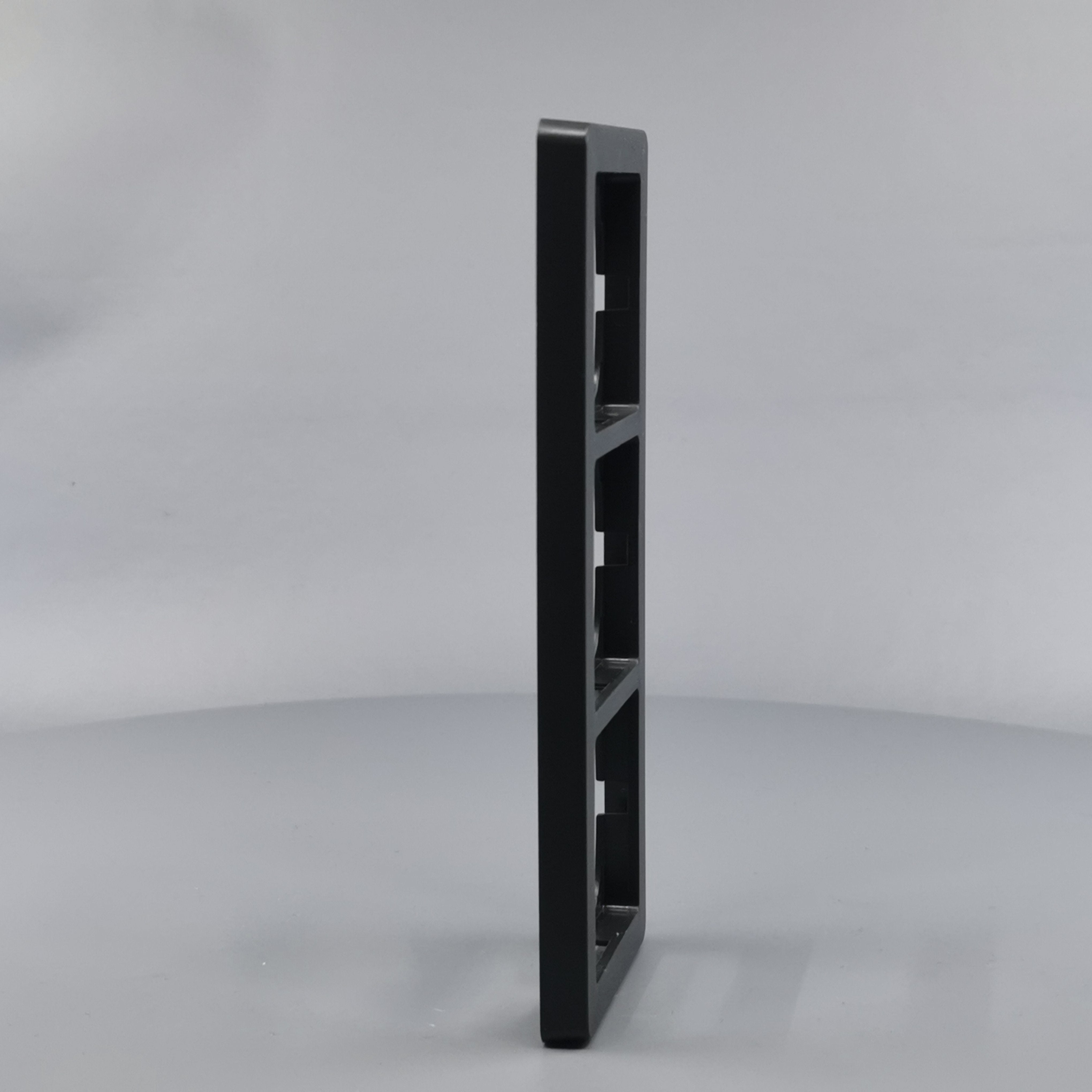 LK Fuga ramme Baseline 63 3m - koksgrå