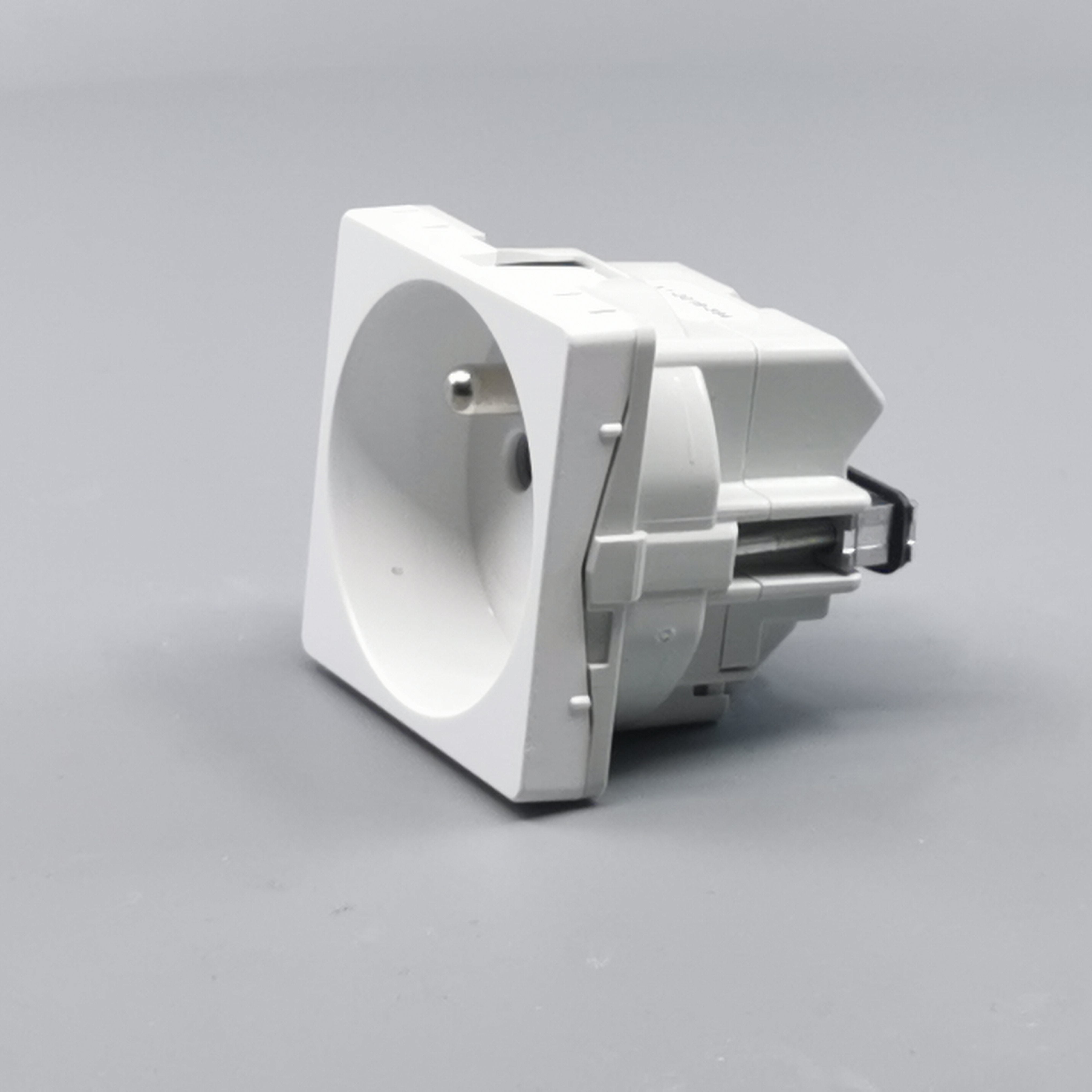 Fuga stikkontakt m. pindjord 1 modul 2-pol - hvid