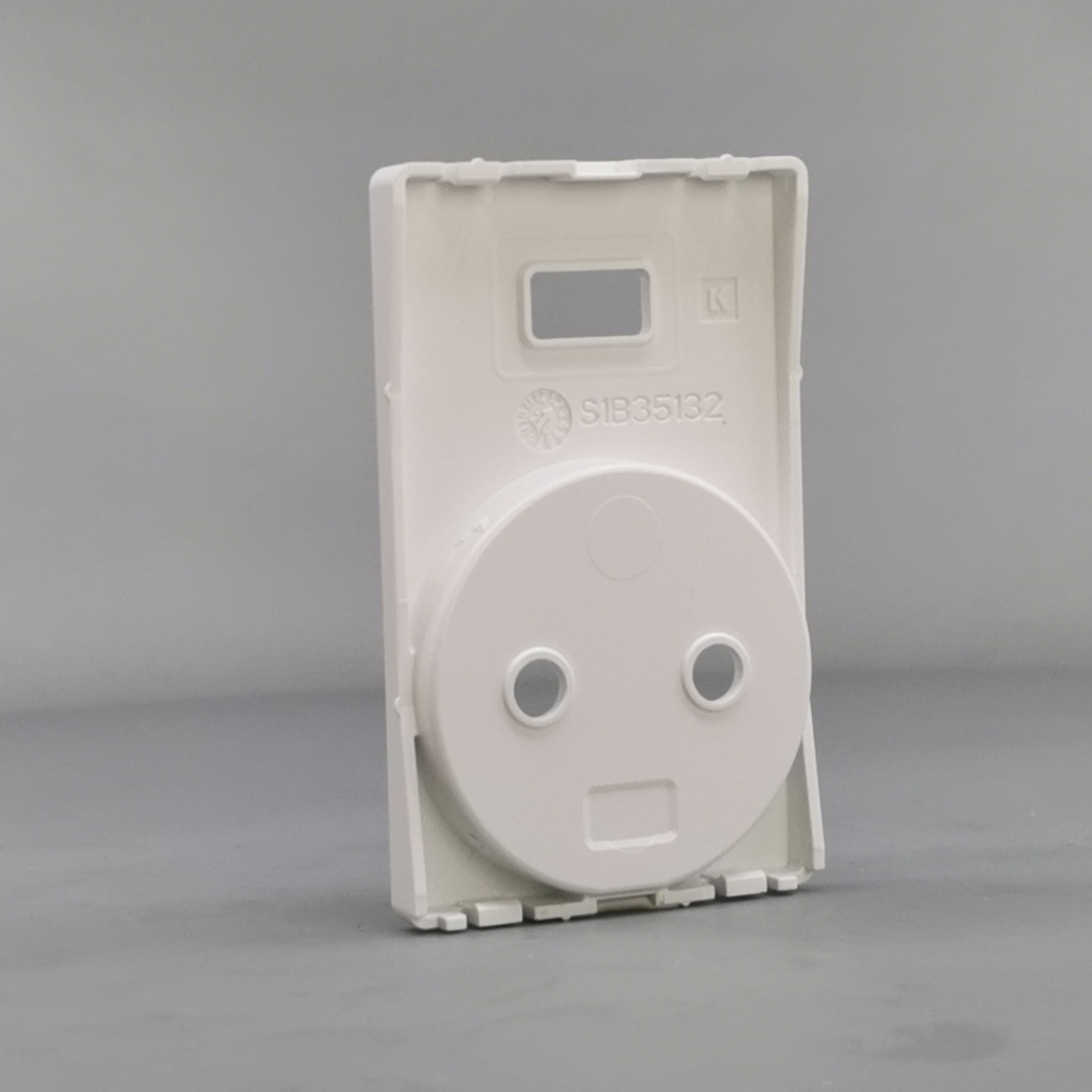 Fuga afdækning stikkontakt u/j med 5V USB hvid