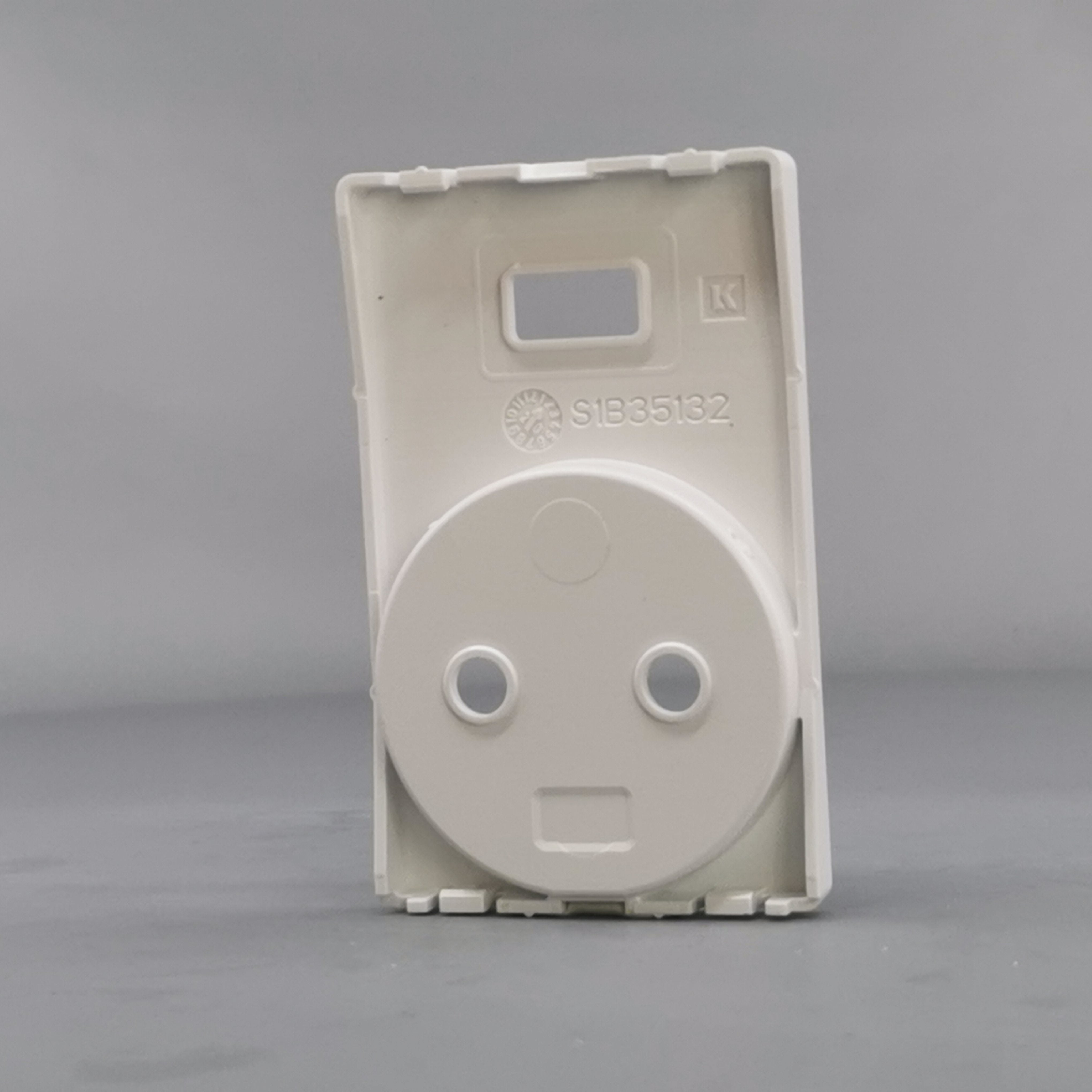 Fuga afdækning stikkontakt u/j med 5V USB hvid