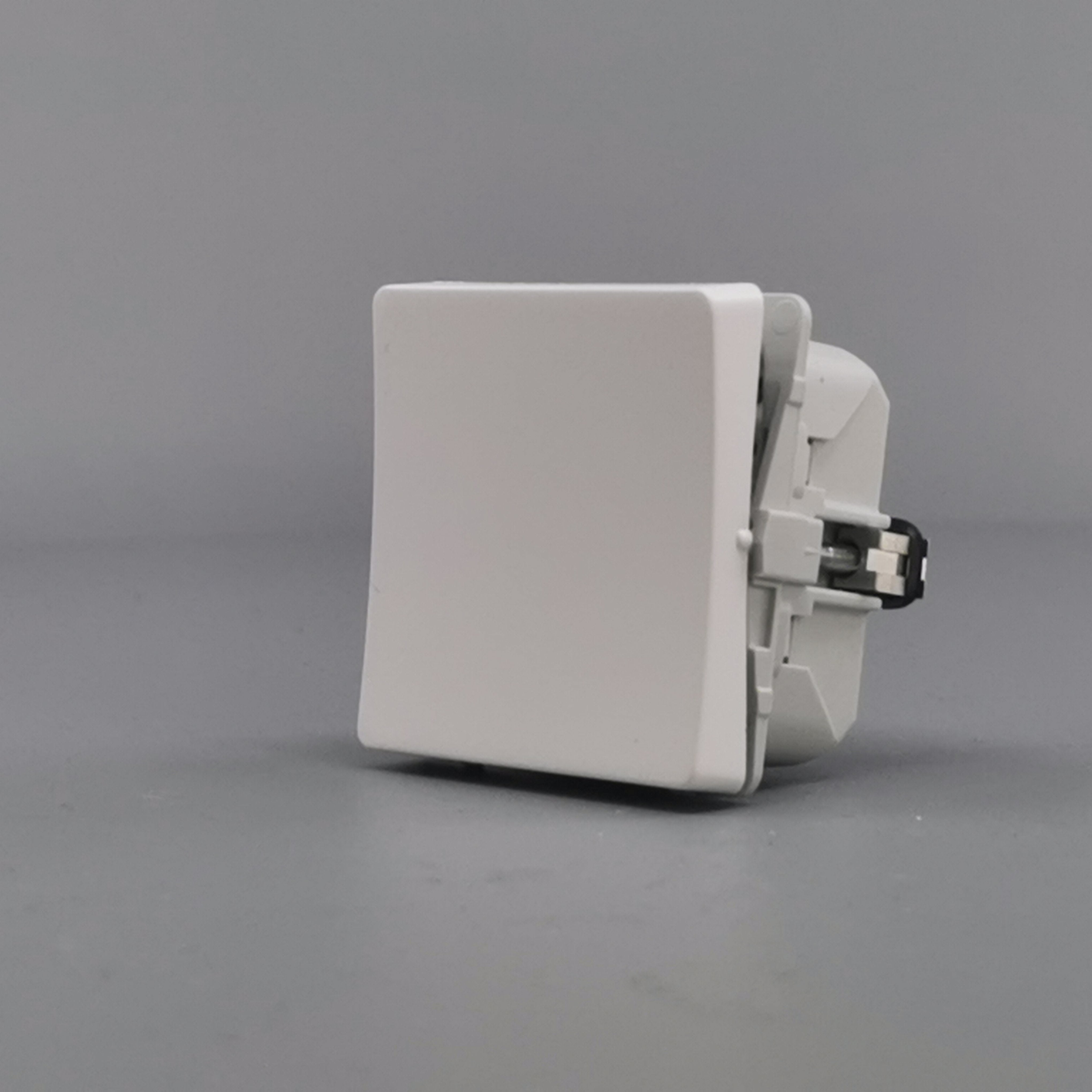 LK Fuga afbryder med sløjfeklemme 16A 1-pol - hvid