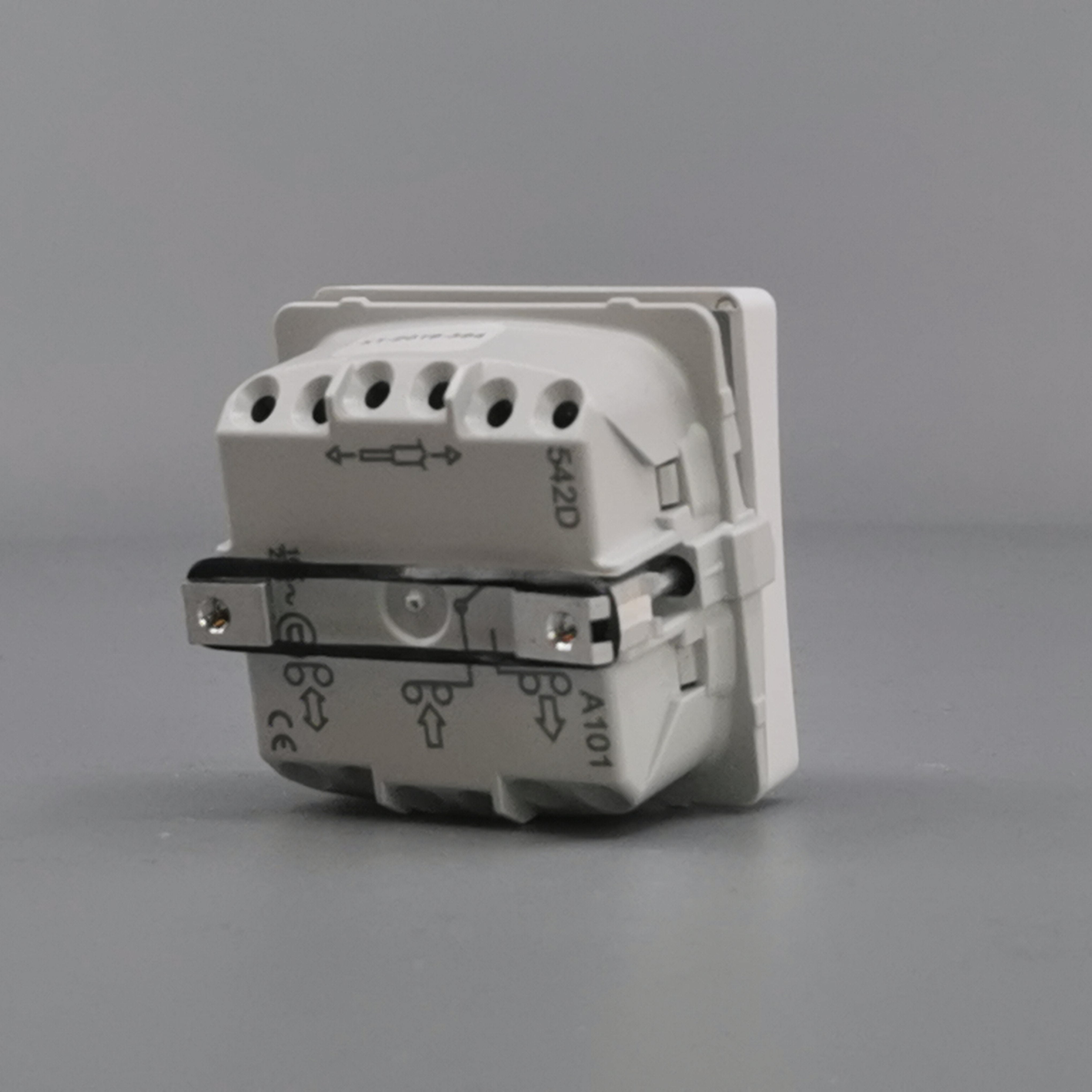 LK Fuga afbryder med sløjfeklemme 16A 1-pol - hvid