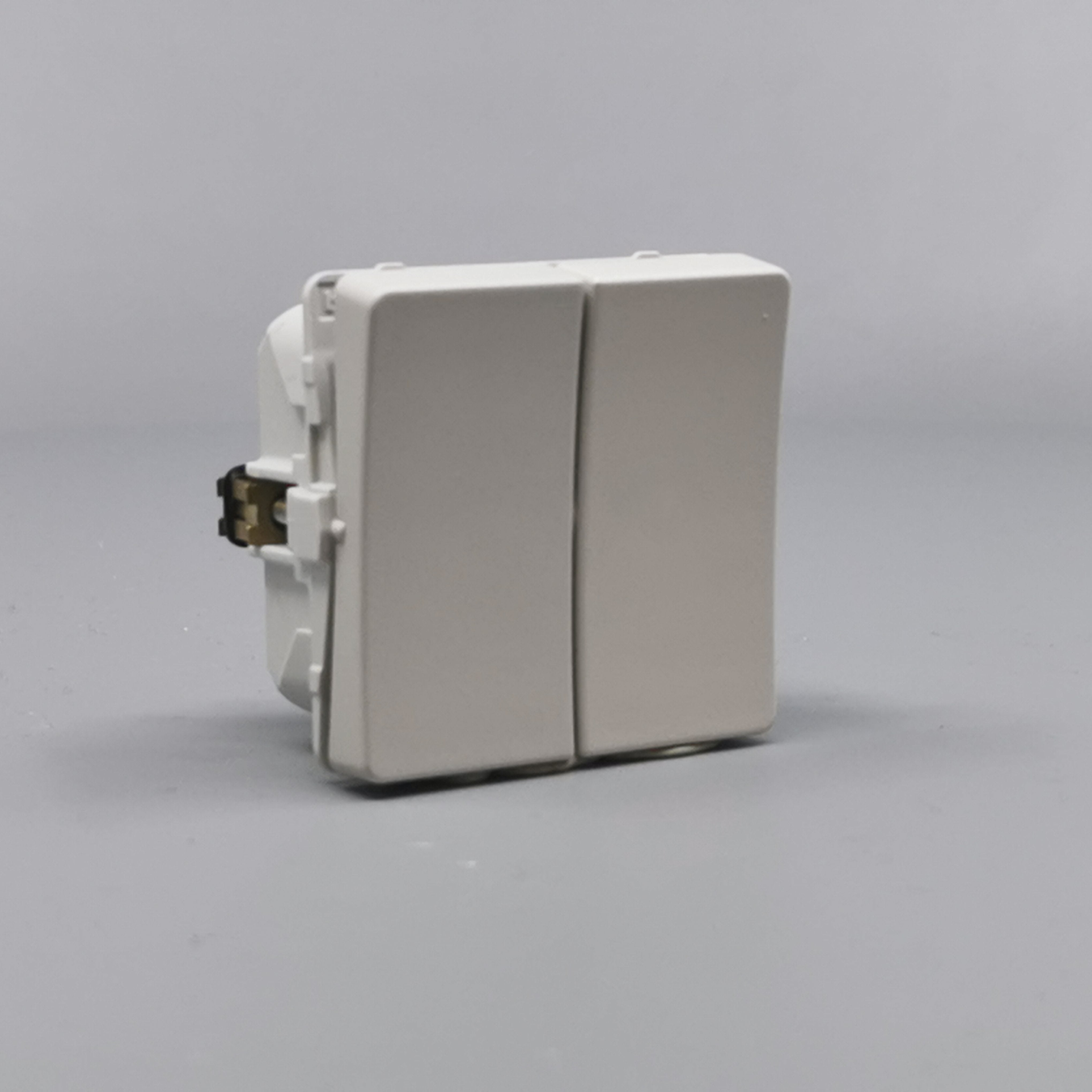 LK Fuga krone afbryder 16A - lysegrå