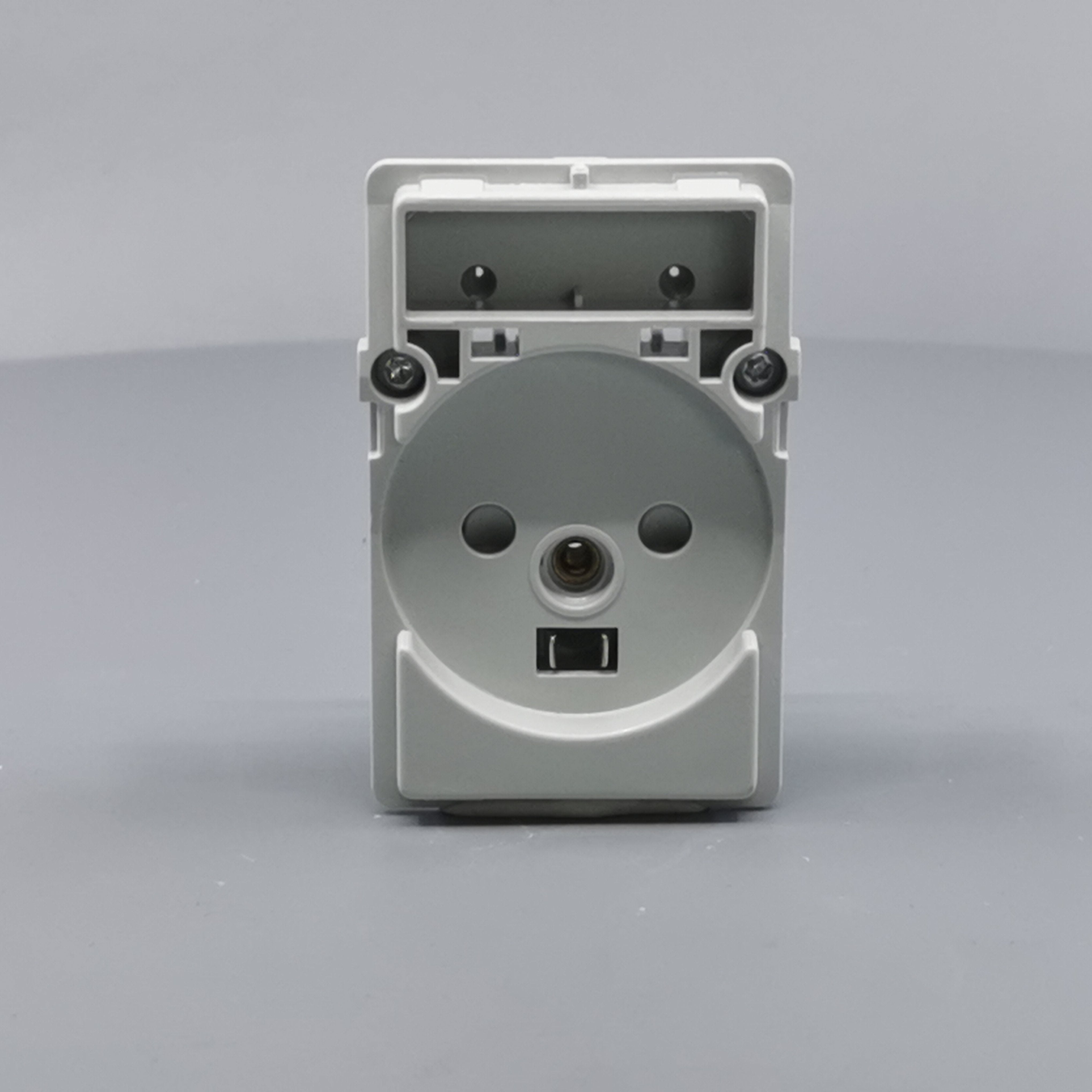 Fuga stikkontakt 2-pol m/jord 1½m uden afdækning