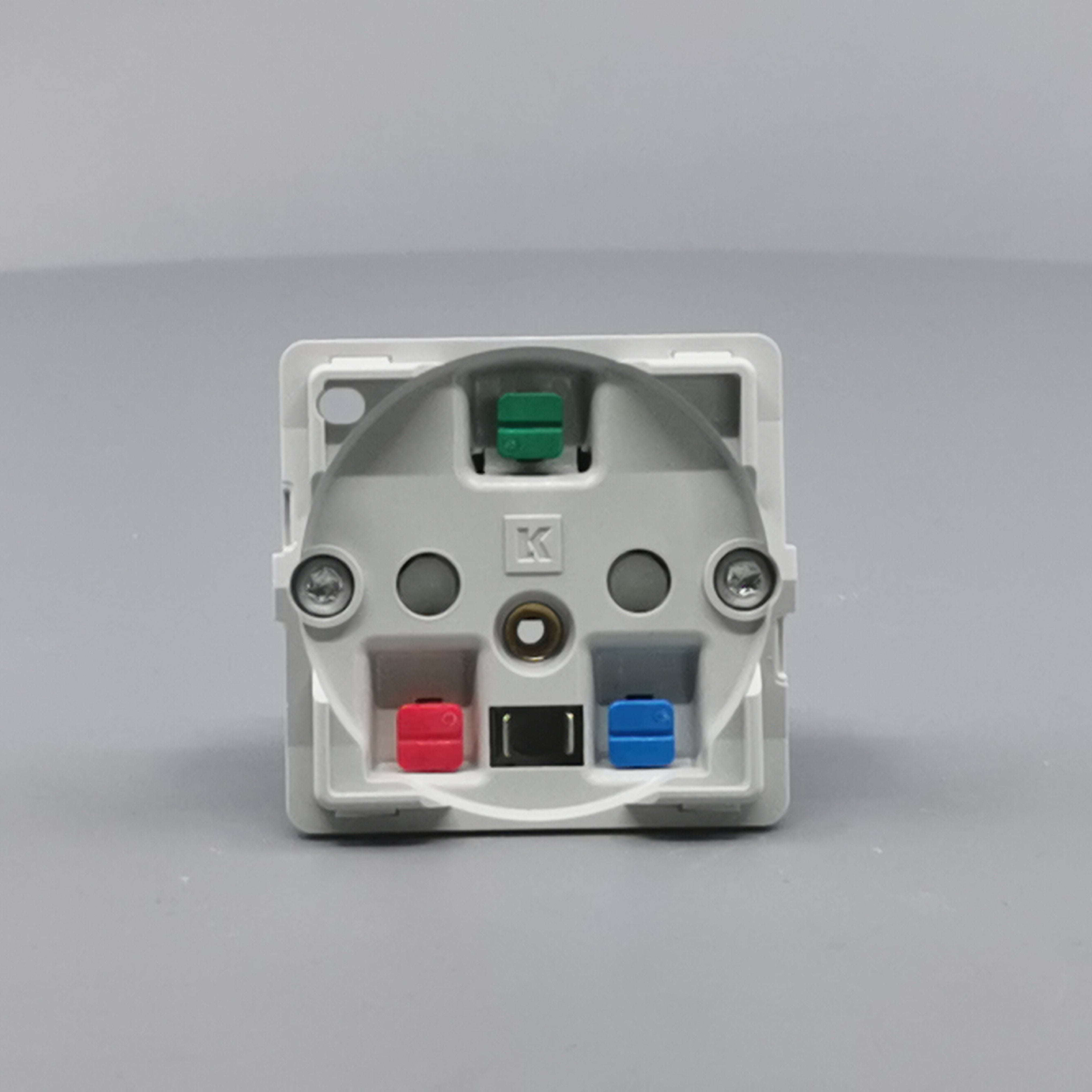 Fuga 1m stikkontakt m/jord uden afdækning