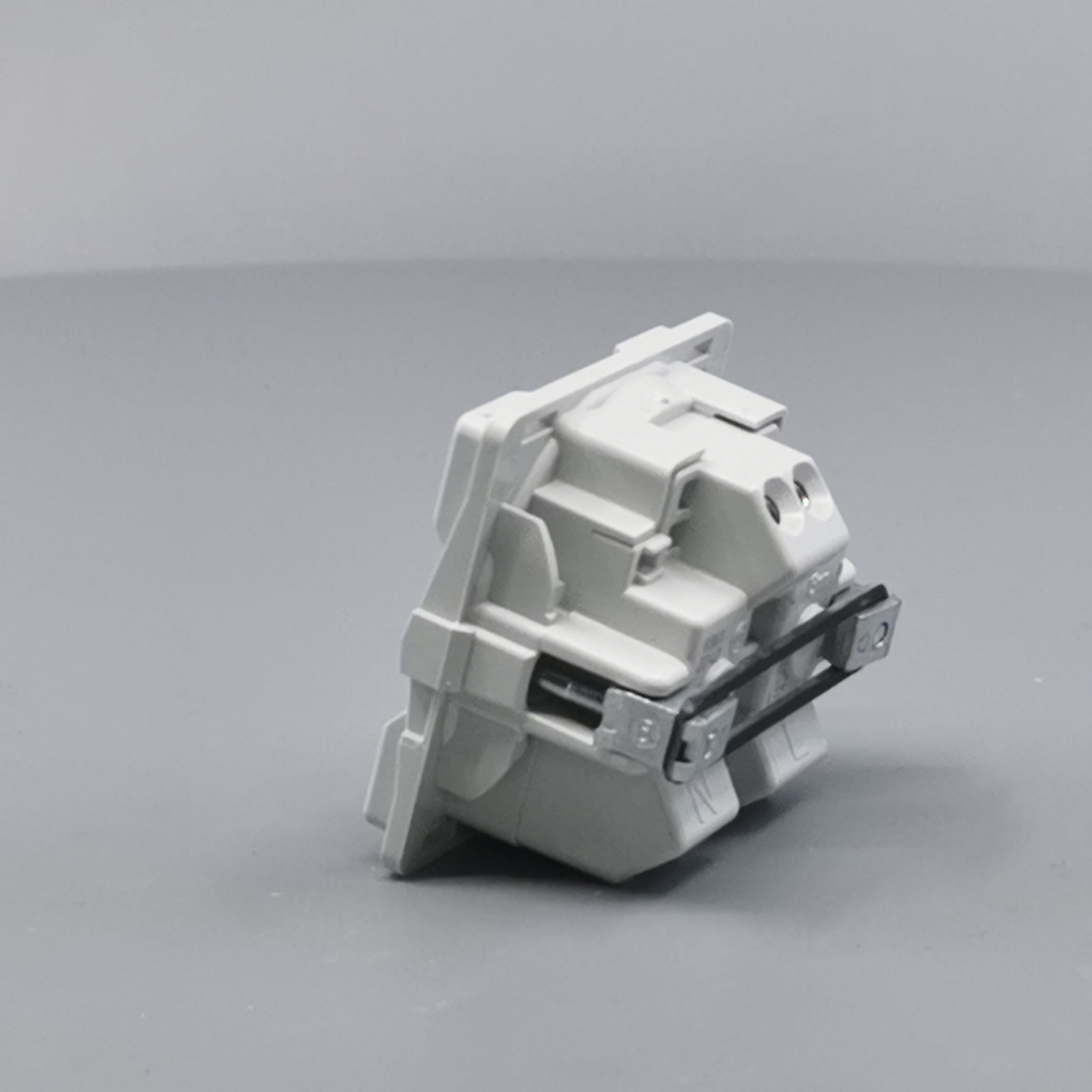 Fuga 1m stikkontakt m/jord uden afdækning