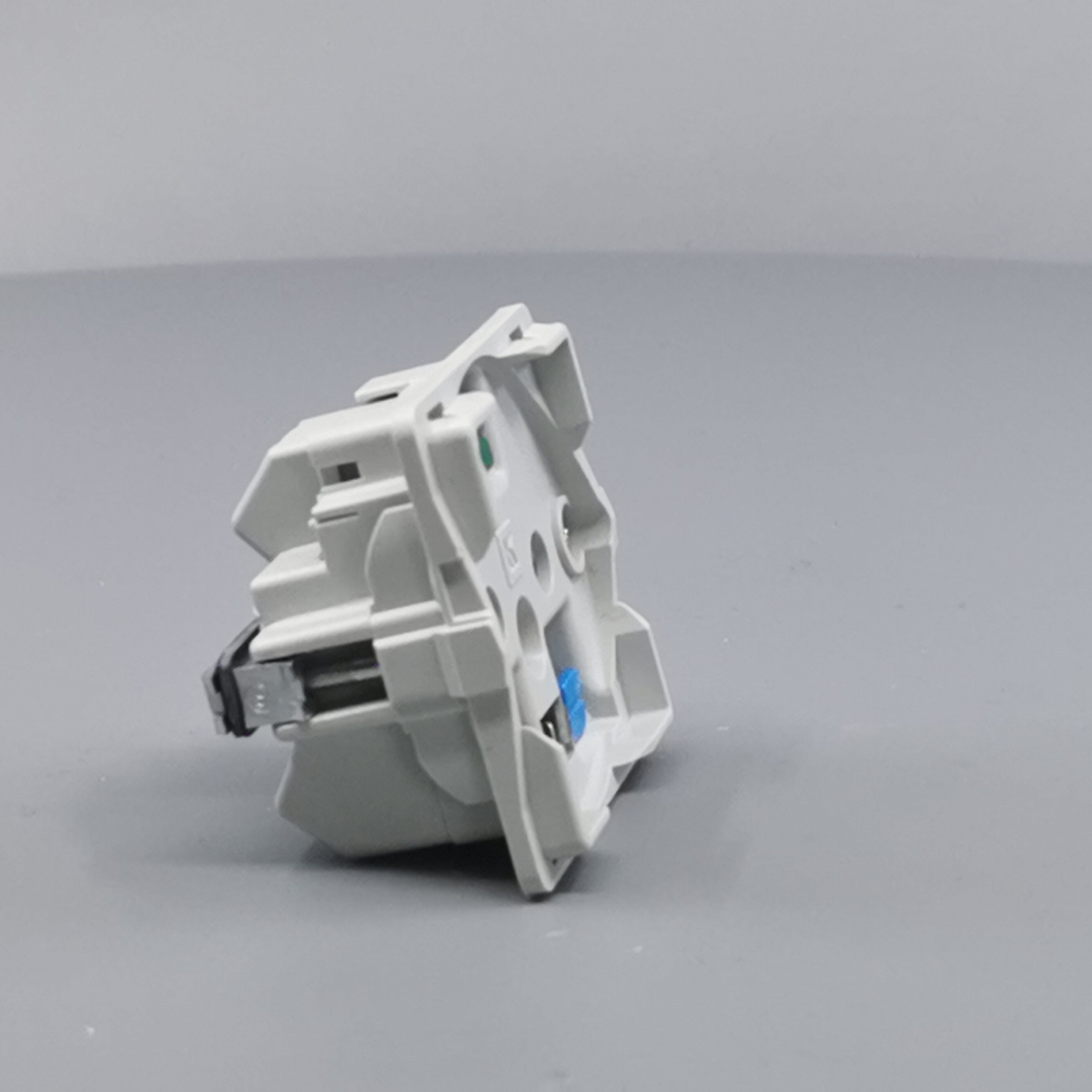 Fuga 1m stikkontakt m/jord uden afdækning