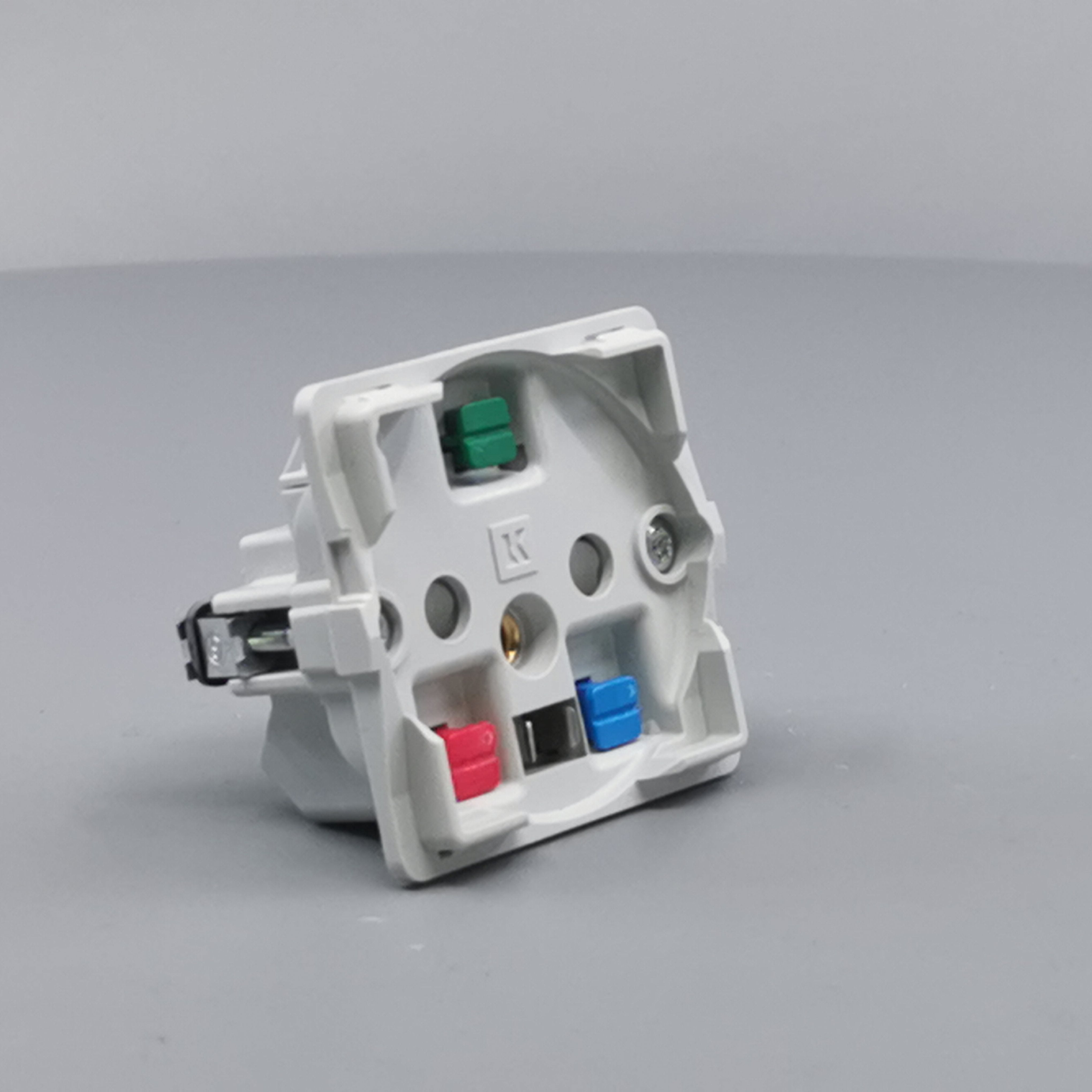 Fuga 1m stikkontakt m/jord uden afdækning