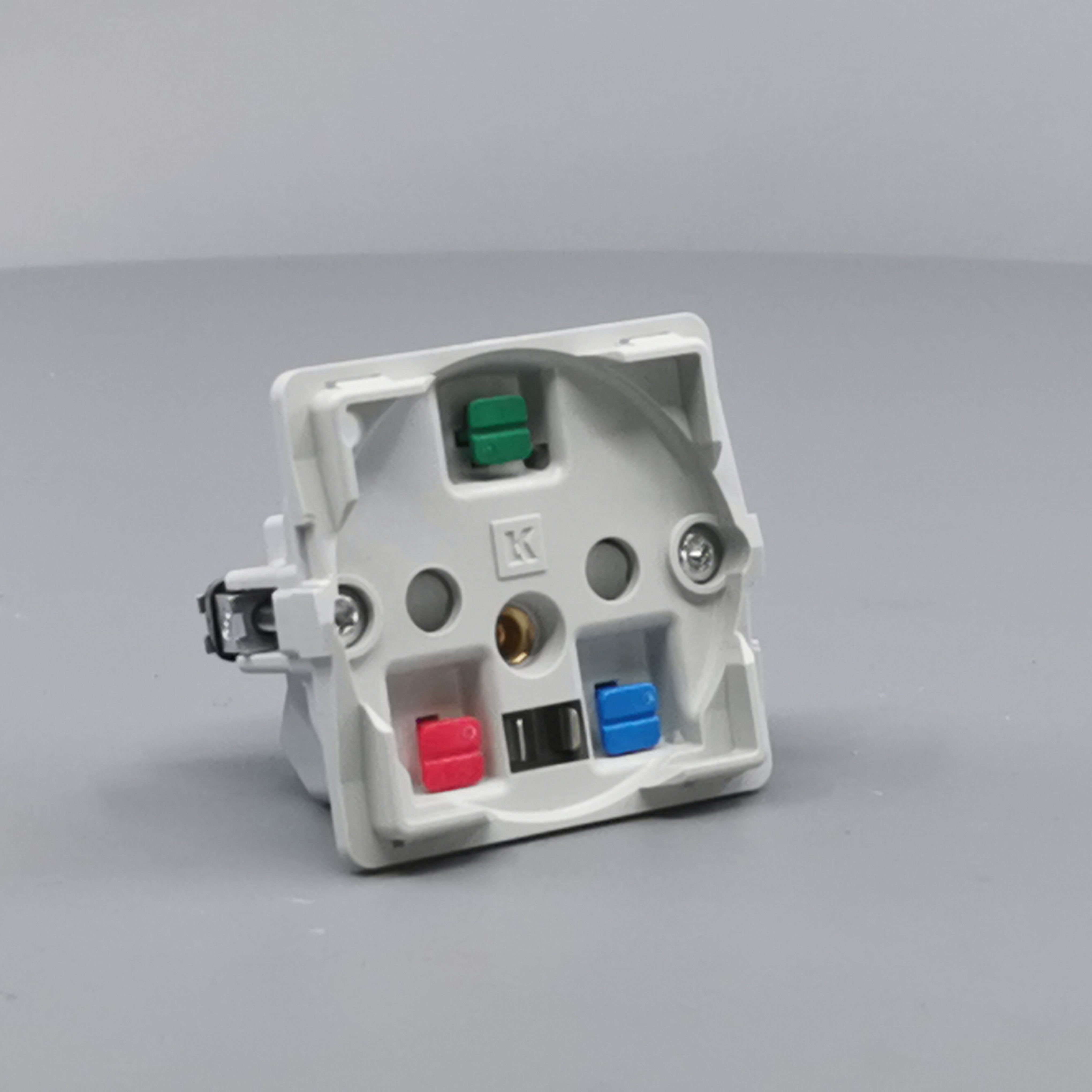 Fuga 1m stikkontakt m/jord uden afdækning