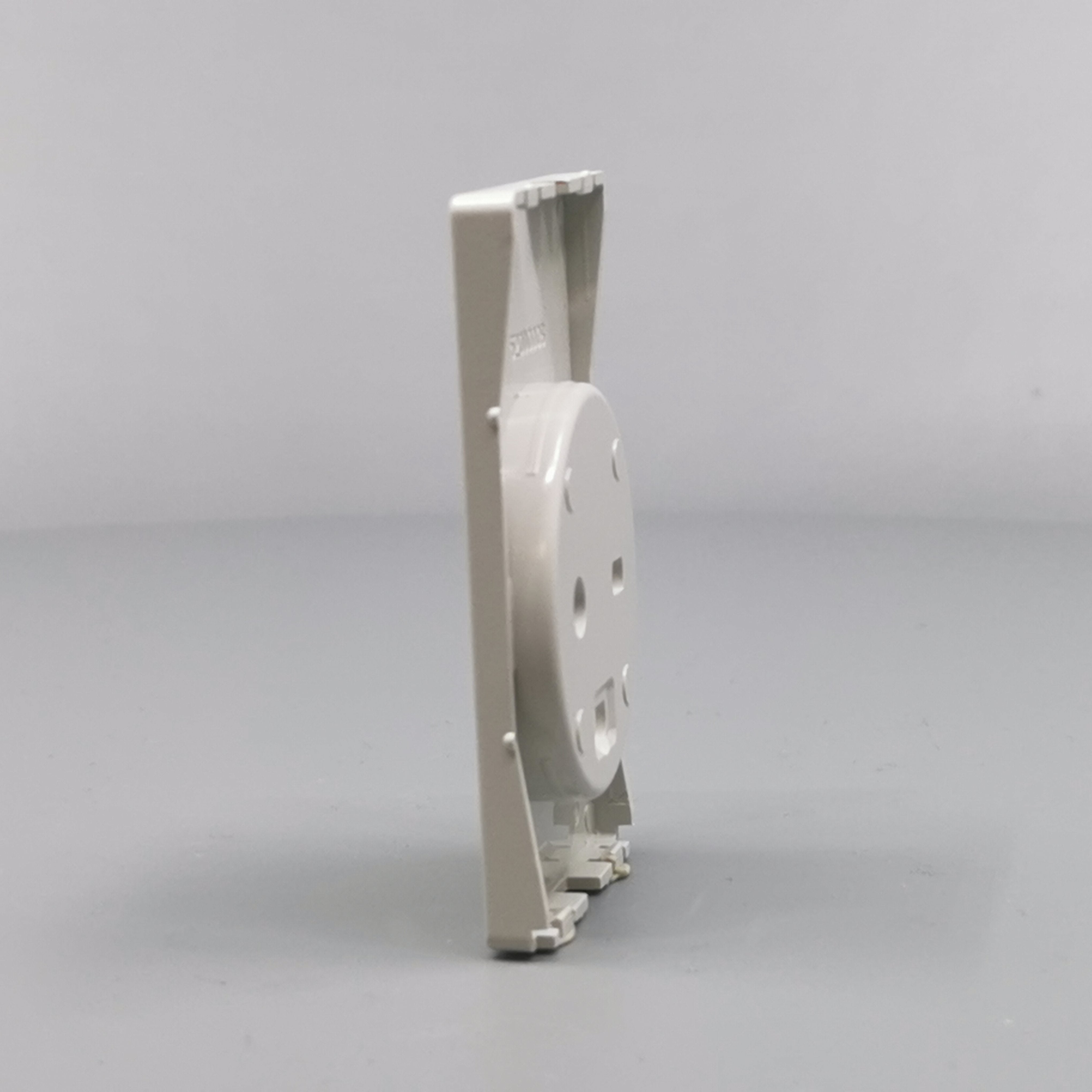 Fuga afdækning til hospital stikkontakt m. jord 1½ modul - lysegrå