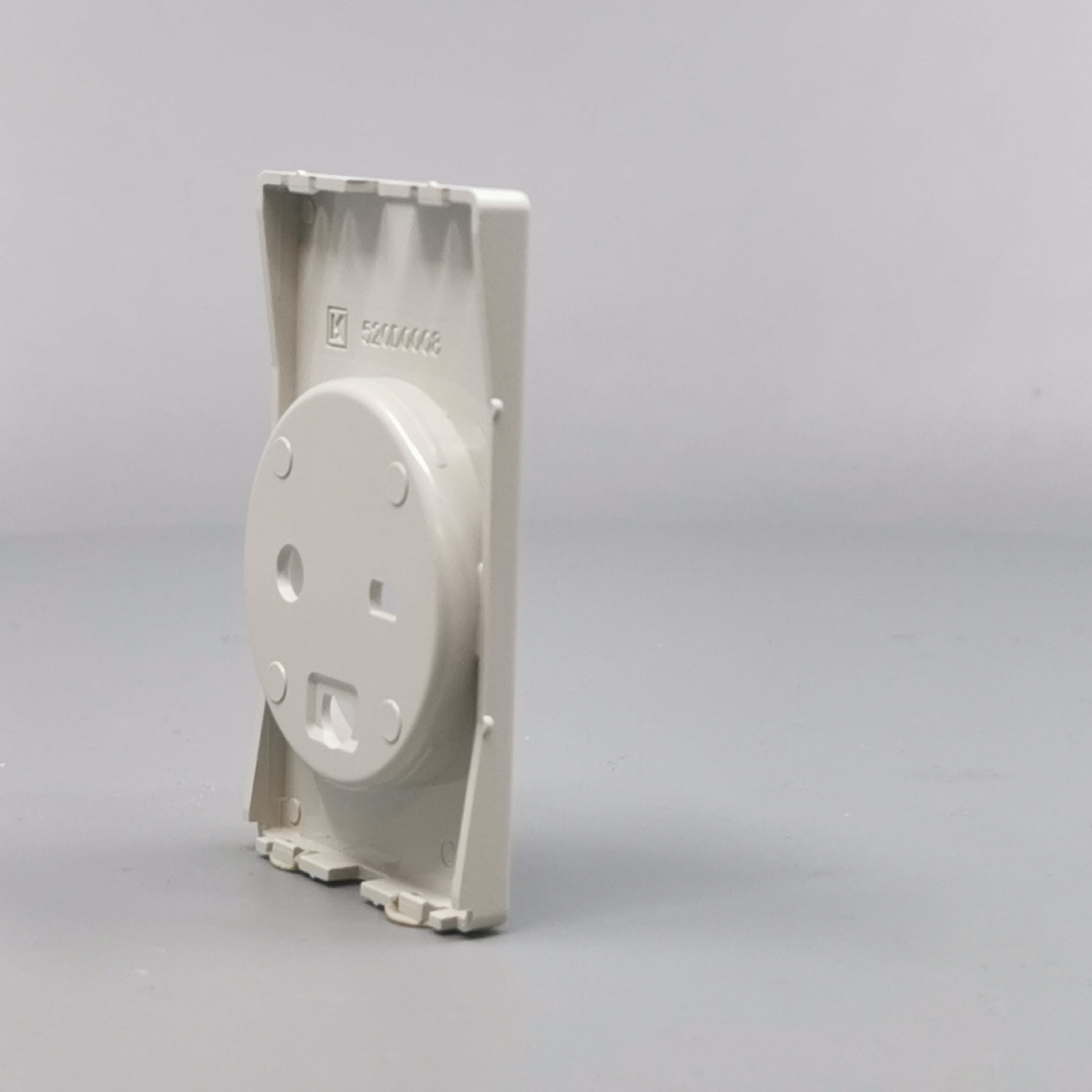 Fuga afdækning til hospital stikkontakt m. jord 1½ modul - lysegrå