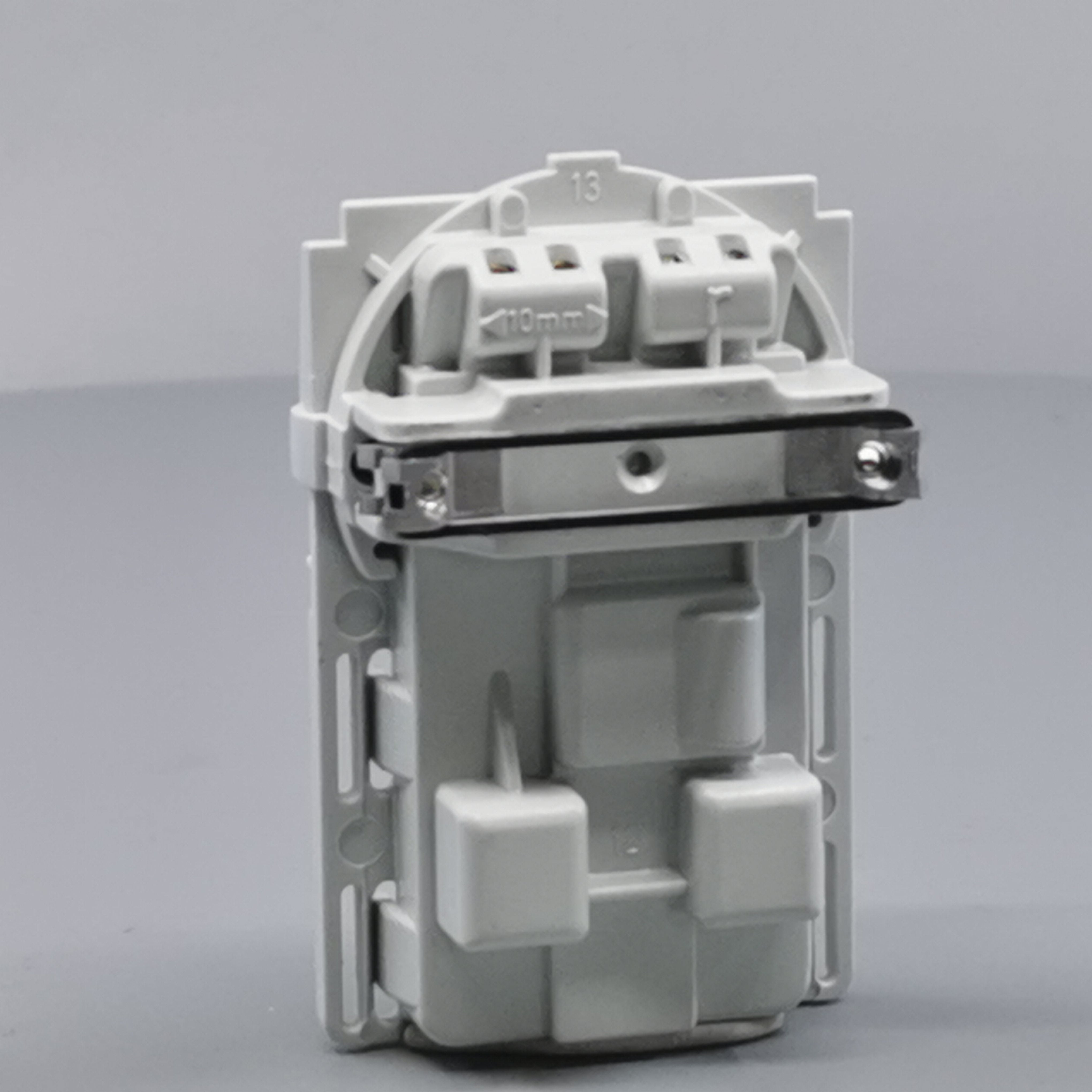 Fuga stikkontakt 2-pol med afbryder 1½m