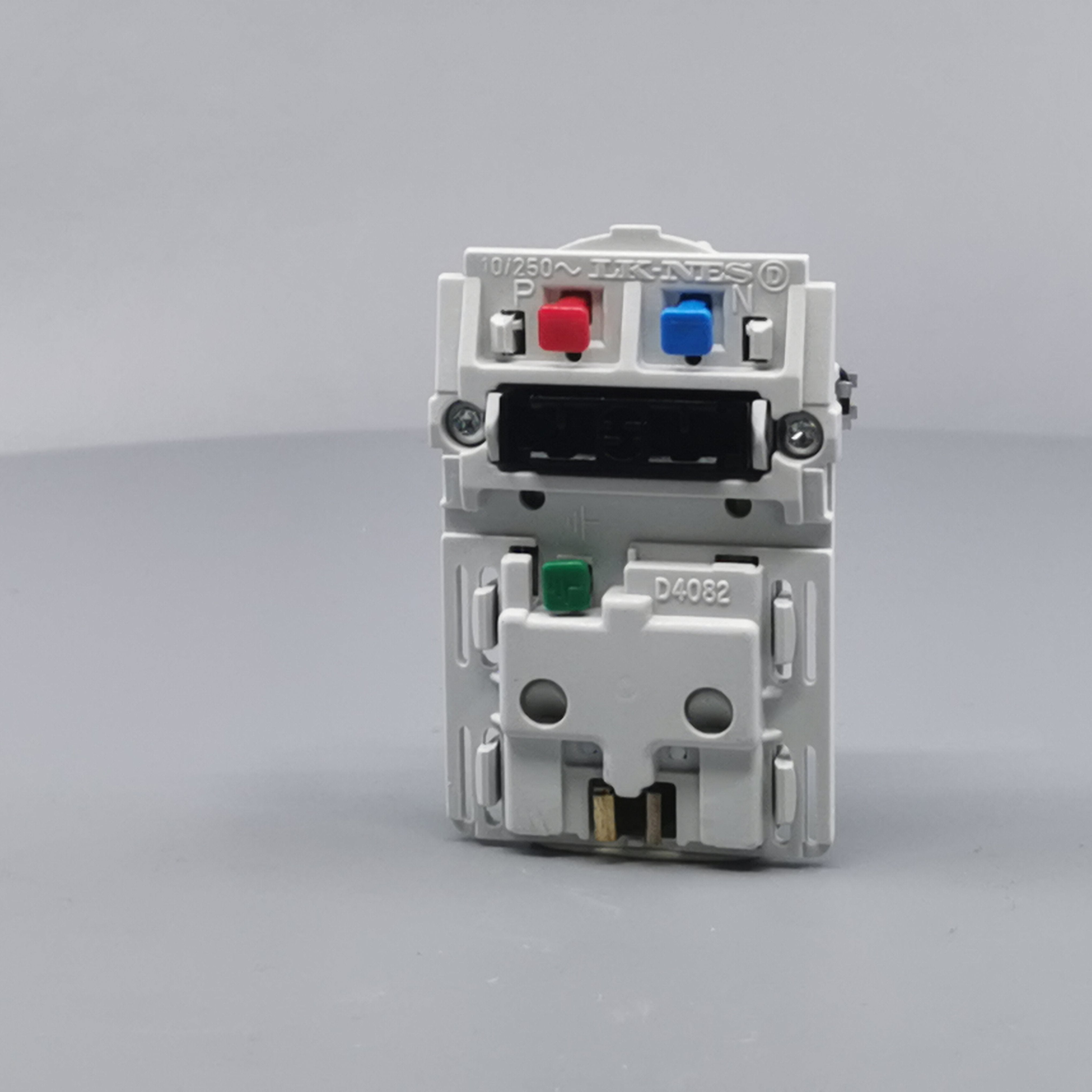 Fuga stikk. 2-pol m/jord med afbryder 1½m