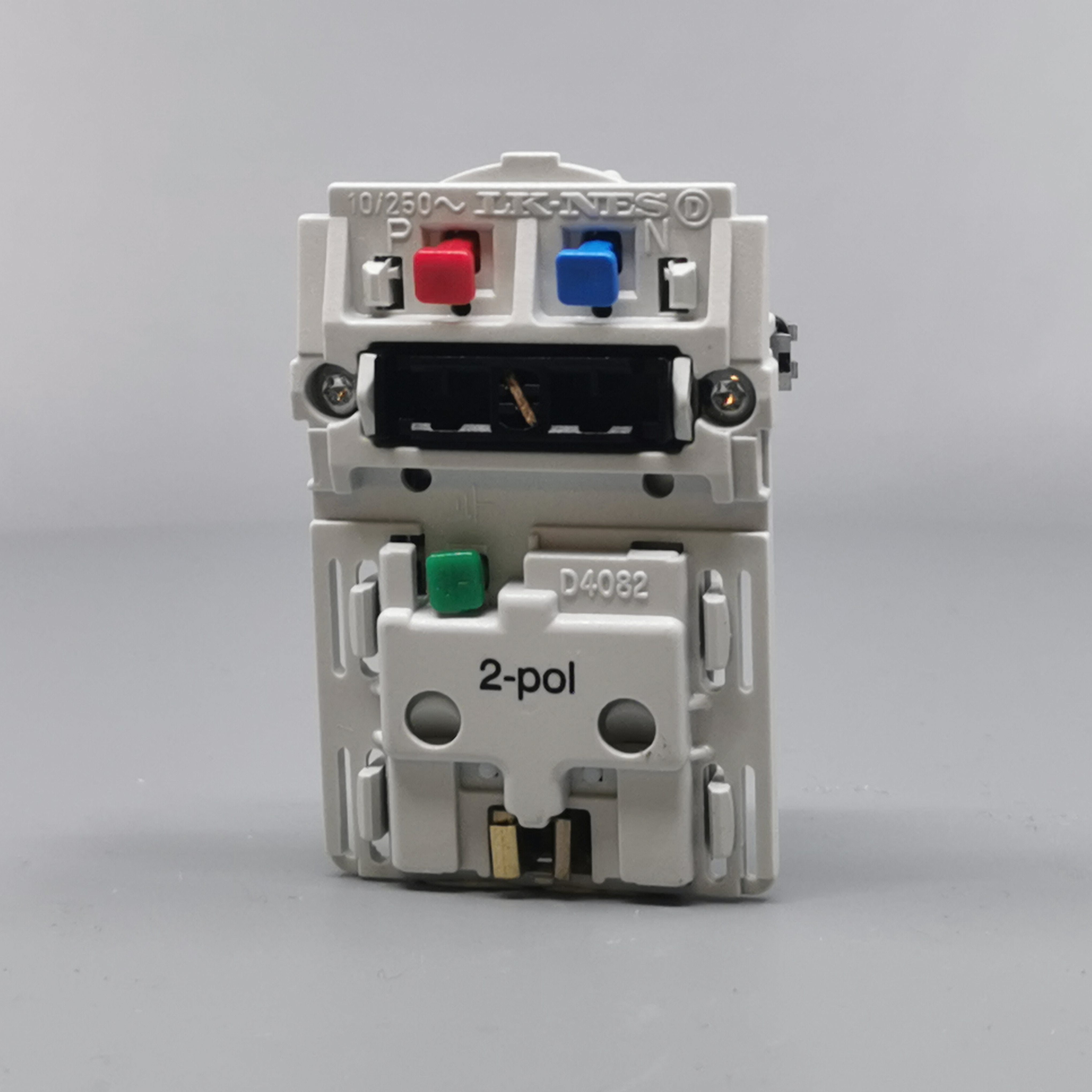 Fuga stikkontakt 2-pol m/jord afbryder 1½m