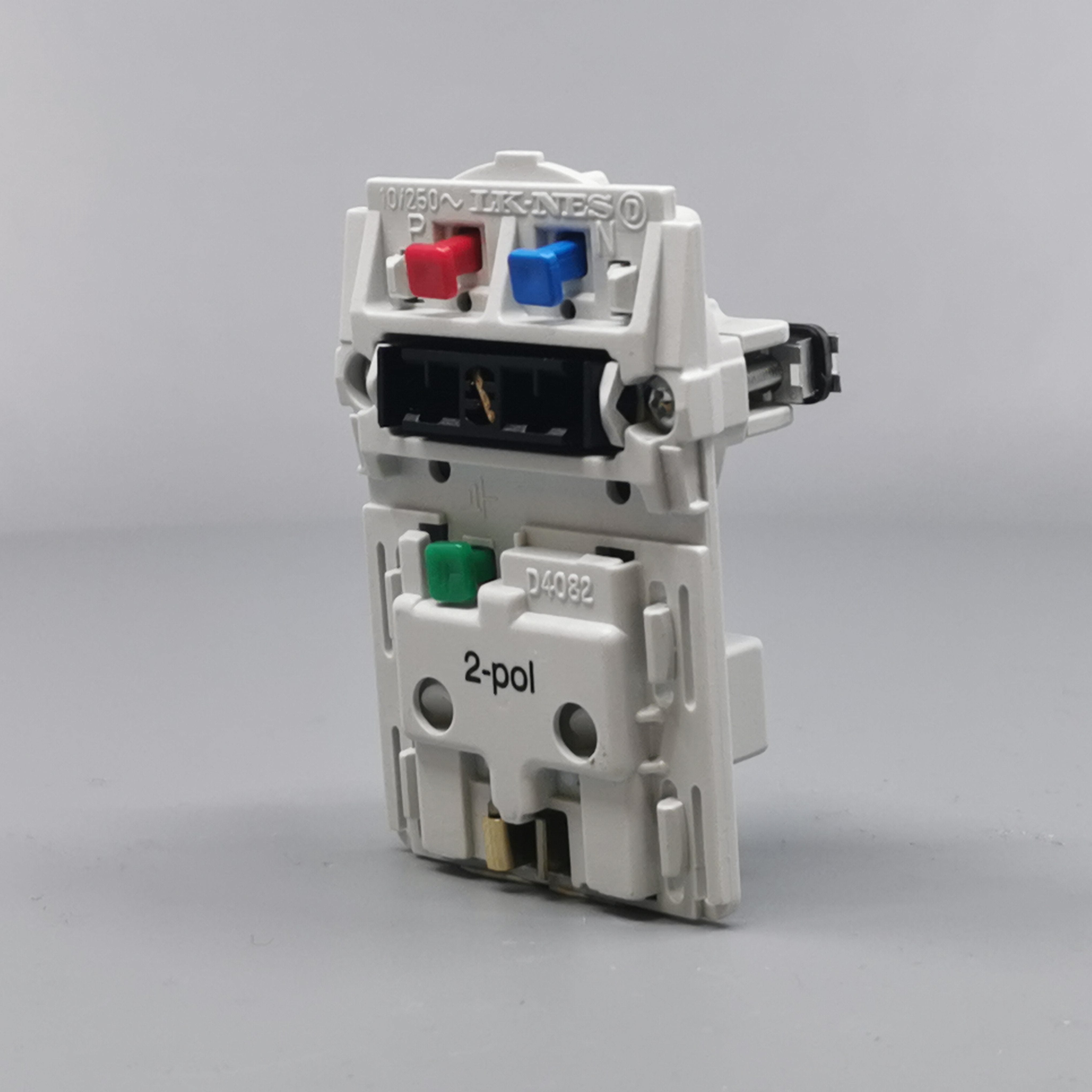 Fuga stikkontakt 2-pol m/jord afbryder 1½m