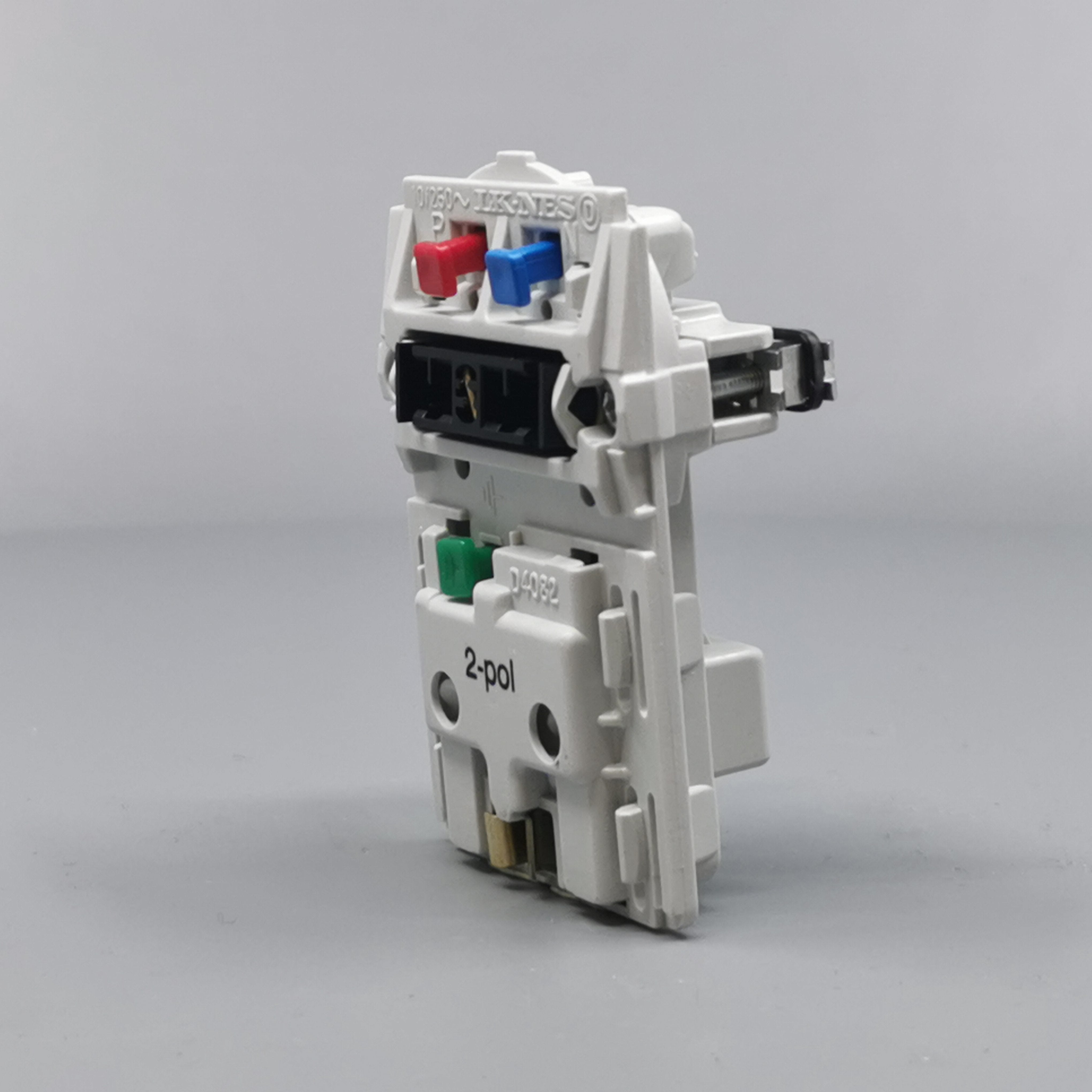 Fuga stikkontakt 2-pol m/jord afbryder 1½m