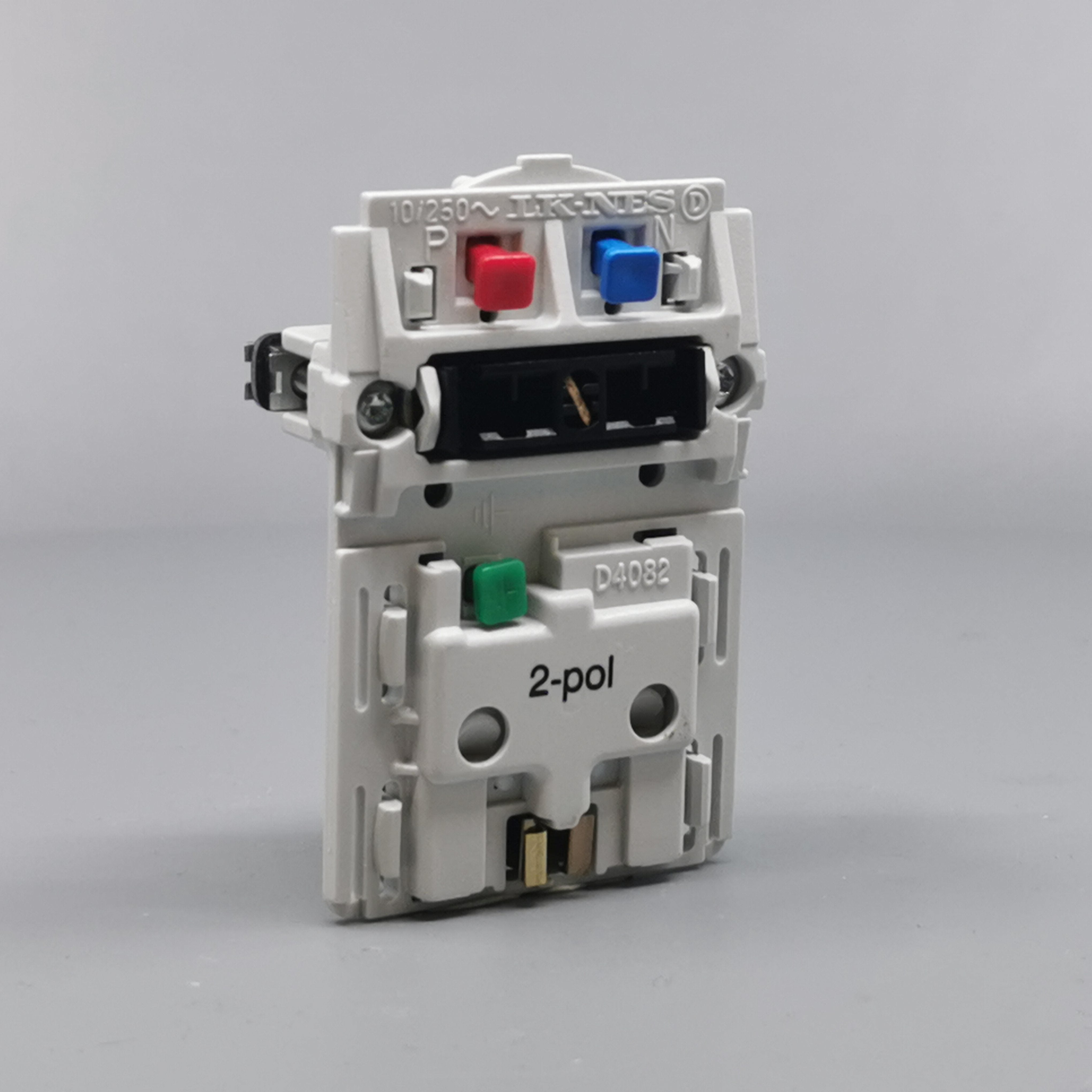 Fuga stikkontakt 2-pol m/jord afbryder 1½m