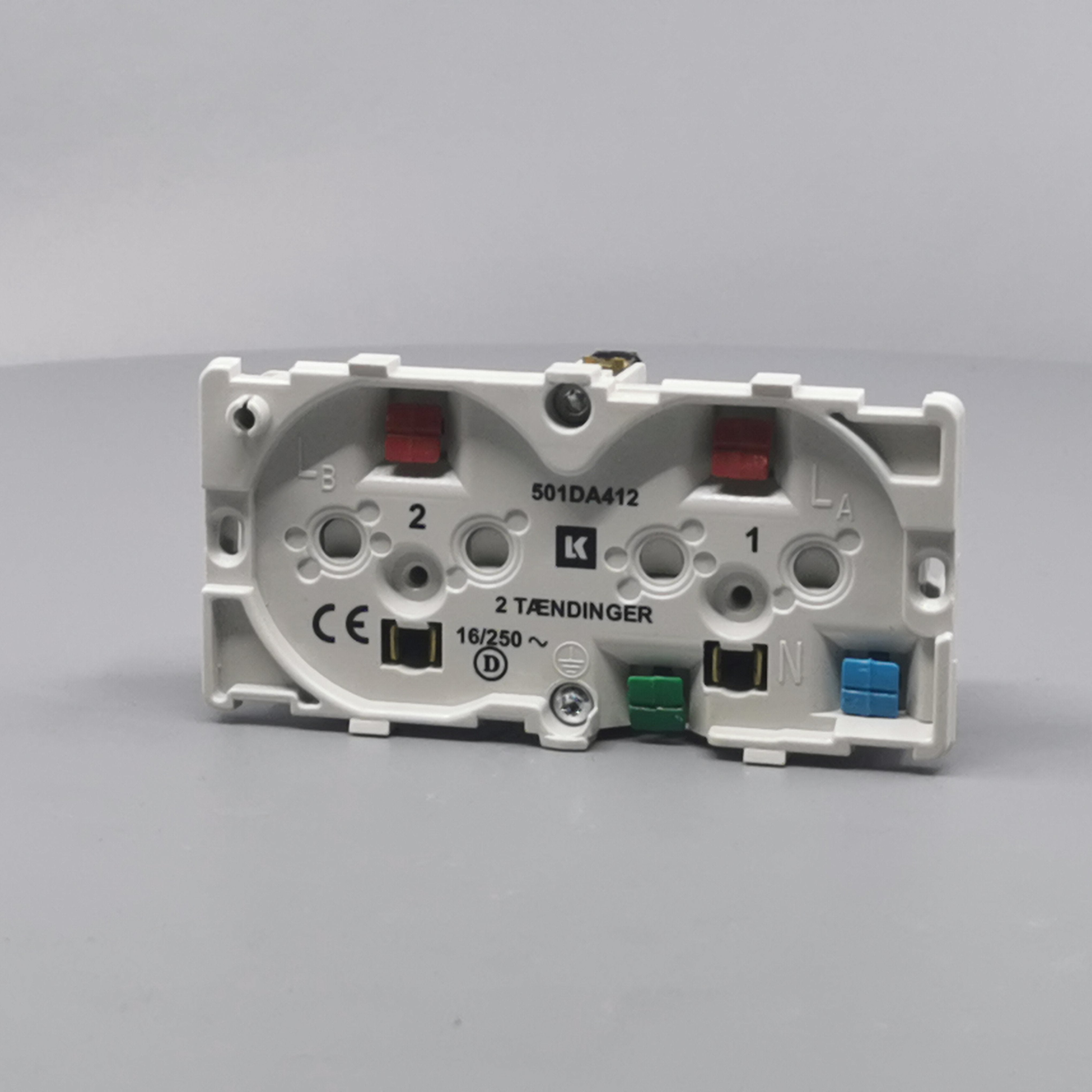 Fuga dobbelt stikkontakt for 2 tændinger 2-polet m