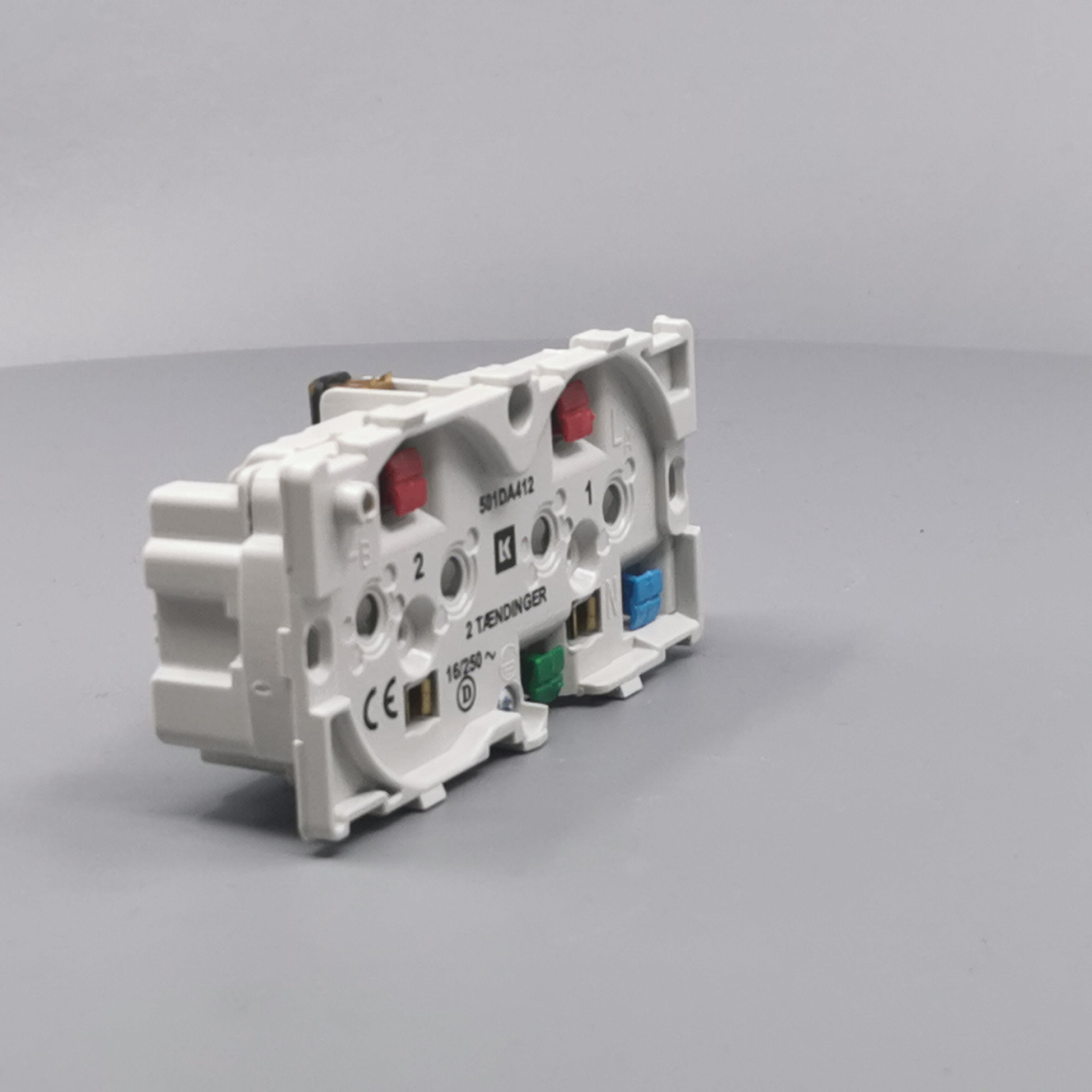 Fuga dobbelt stikkontakt for 2 tændinger 2-polet m