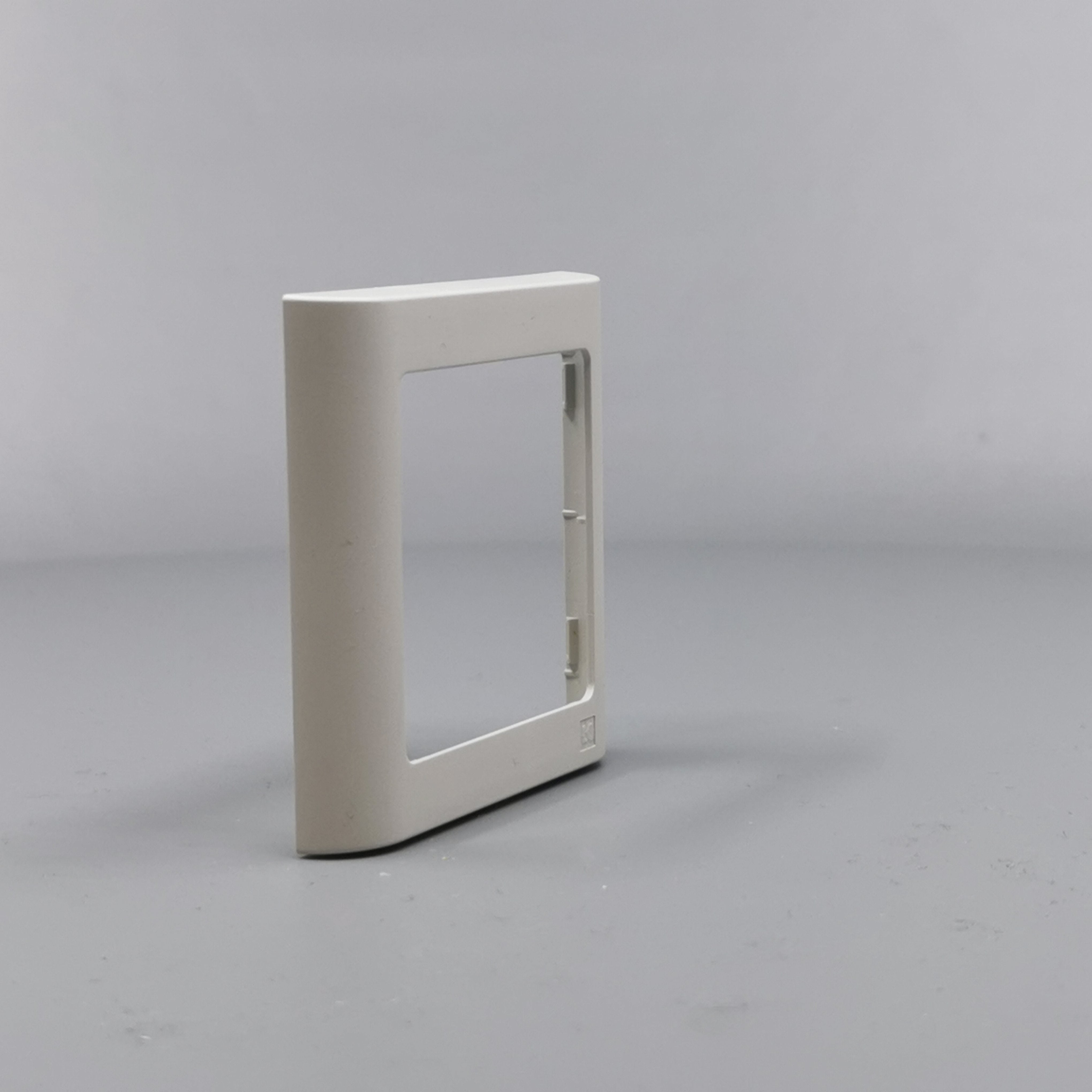 LK Fuga ramme SOFT 63 1m - lysegrå