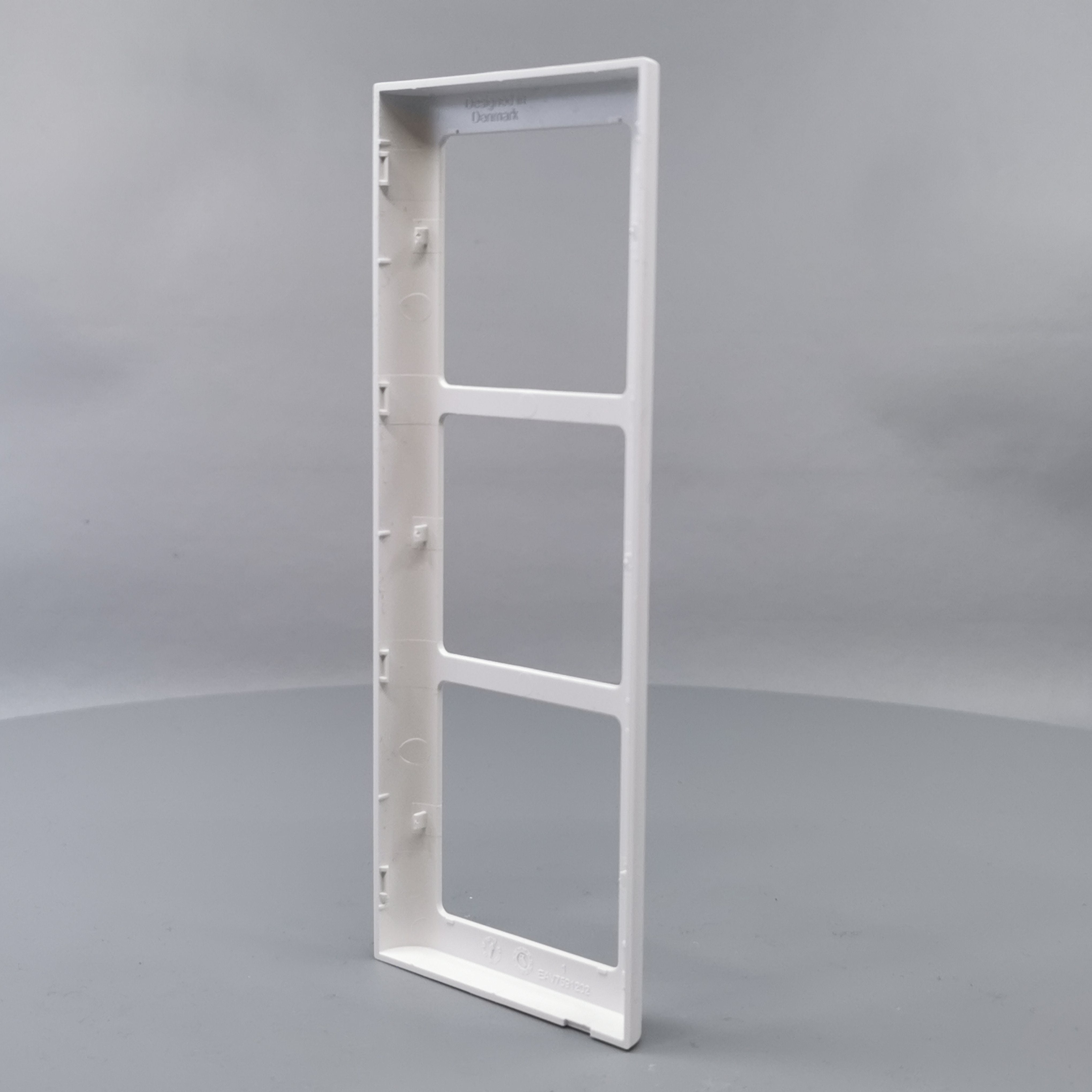 LK Fuga ramme SOFT 63 3x1m - hvid