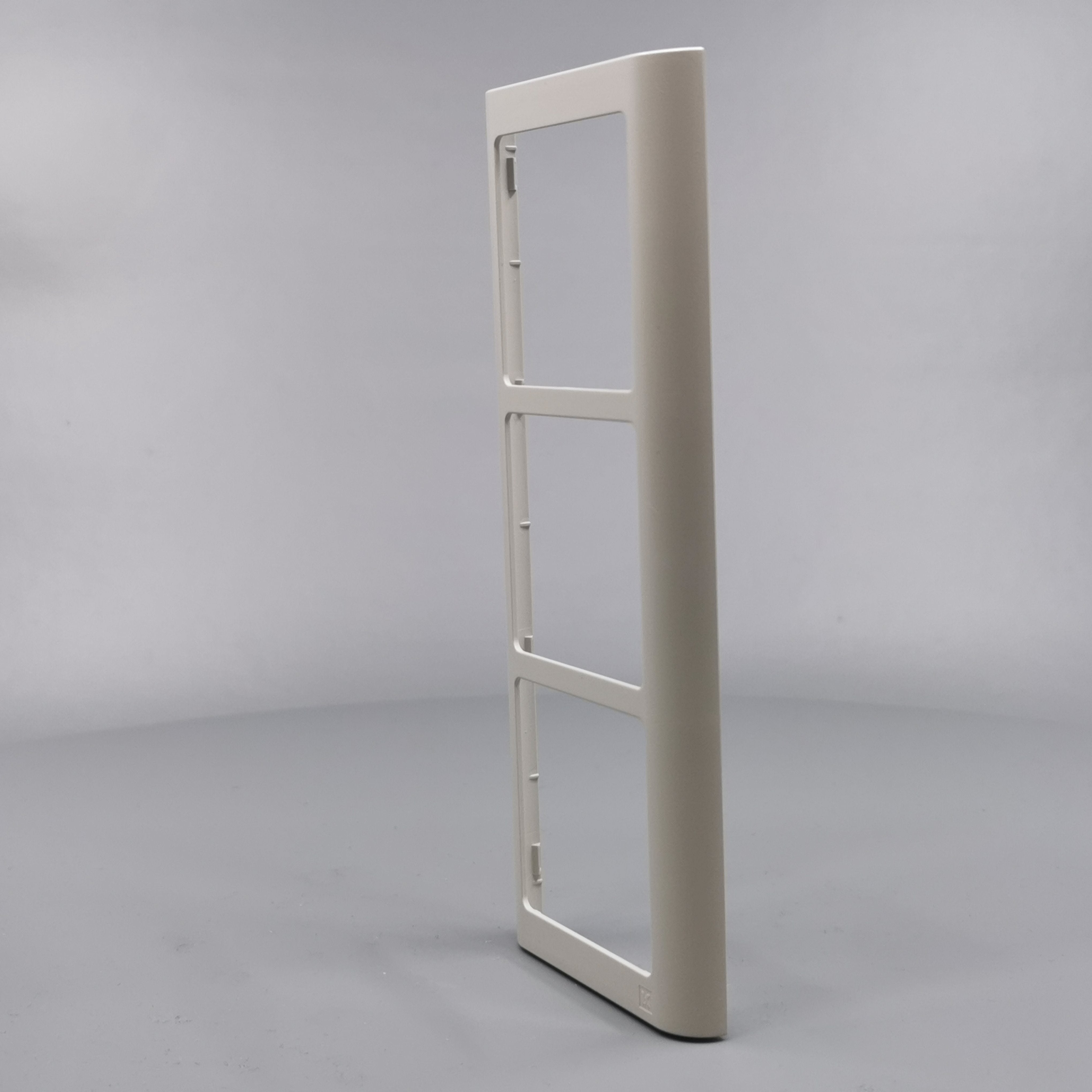 LK Fuga ramme SOFT 63 3x1m - lysegrå