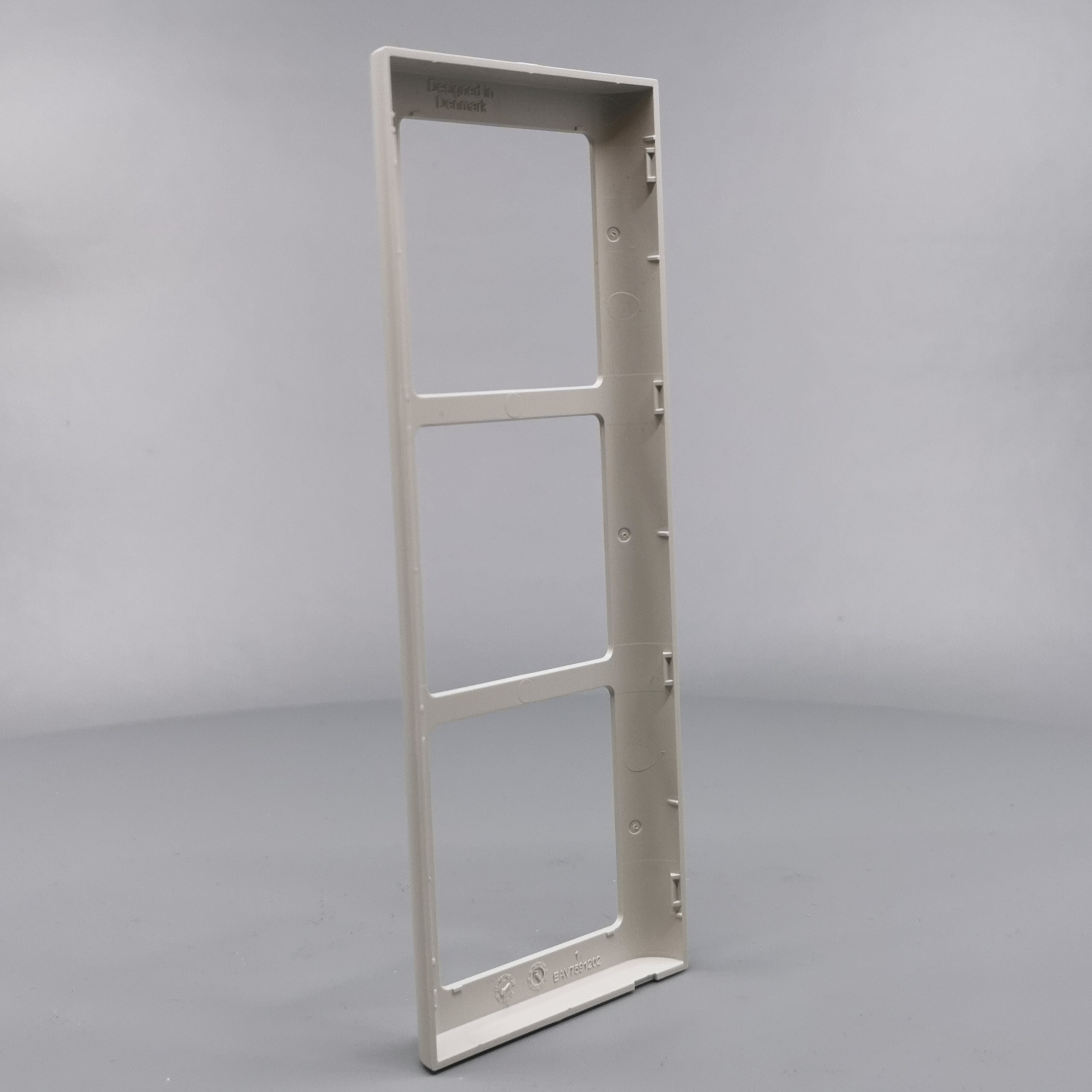 LK Fuga ramme SOFT 63 3x1m - lysegrå